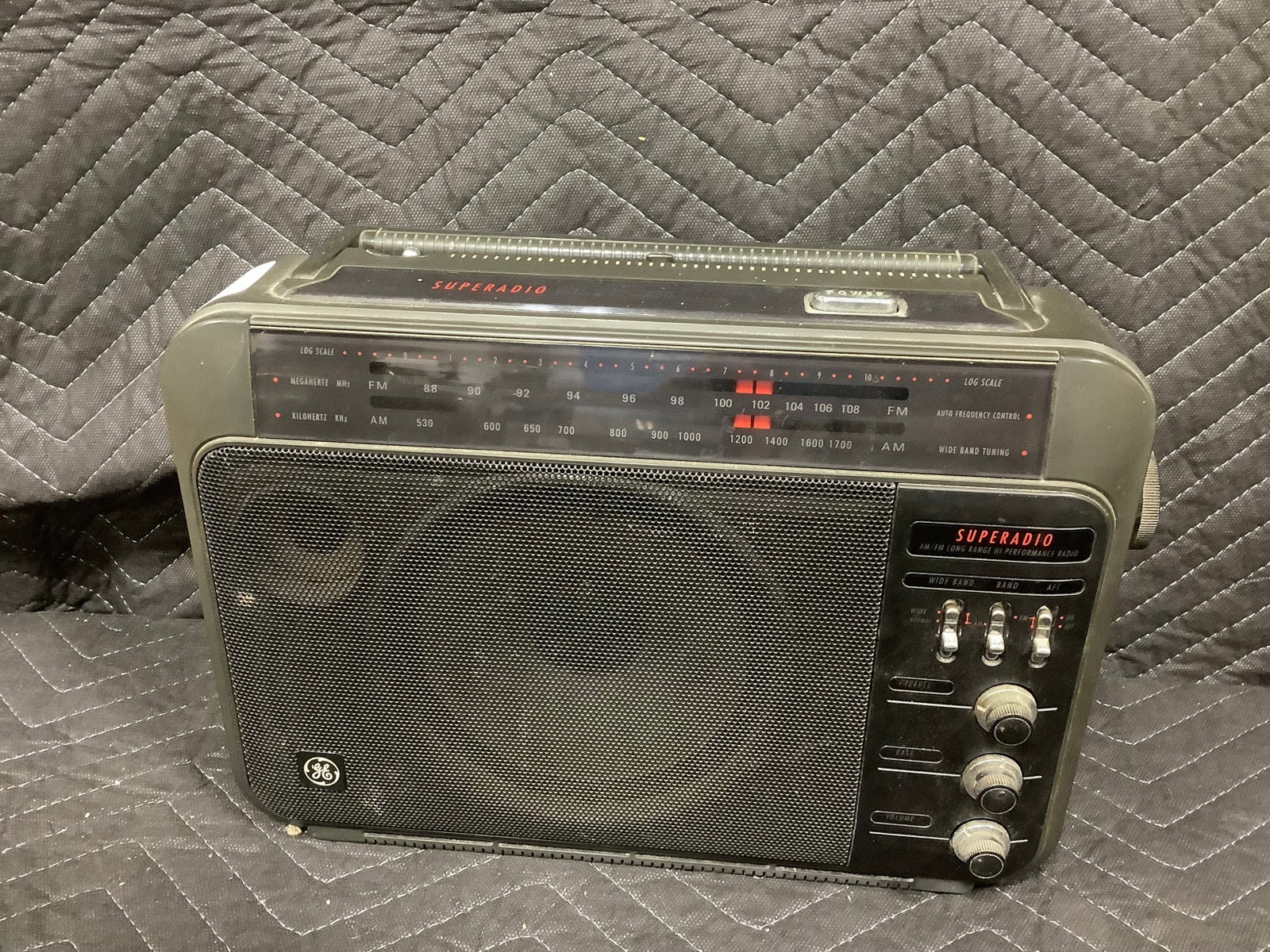 GE Superadio(model:7-2887A): GE Superadio(model:7-2887A)