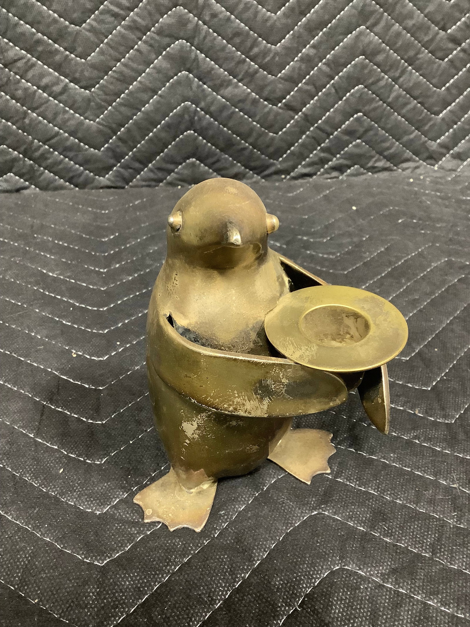 Mid 1990s Solid brass penguin figurine by Restoration hardware(5.5in tall) (1 of 1)