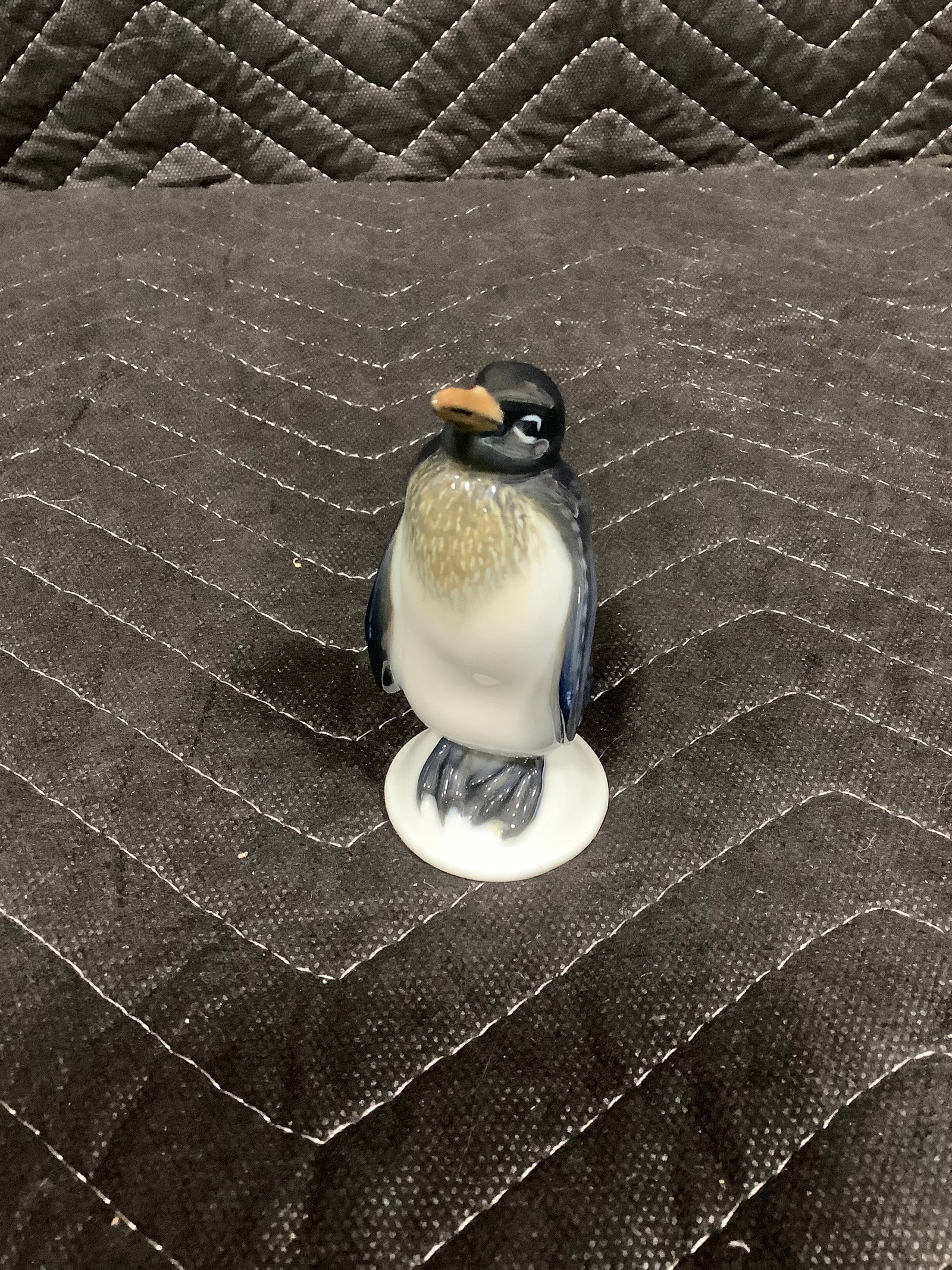 Vintage 1995 Rosenthal porcelain figurine(3.5in tall) (1 of 1)