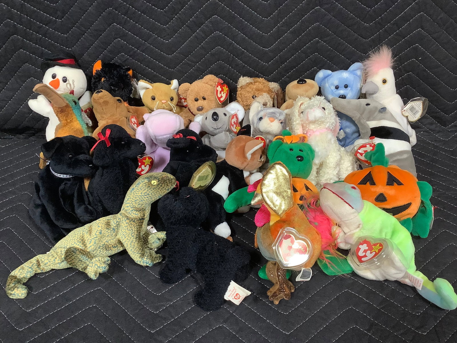 Beanie babies dolls (1 of 1)