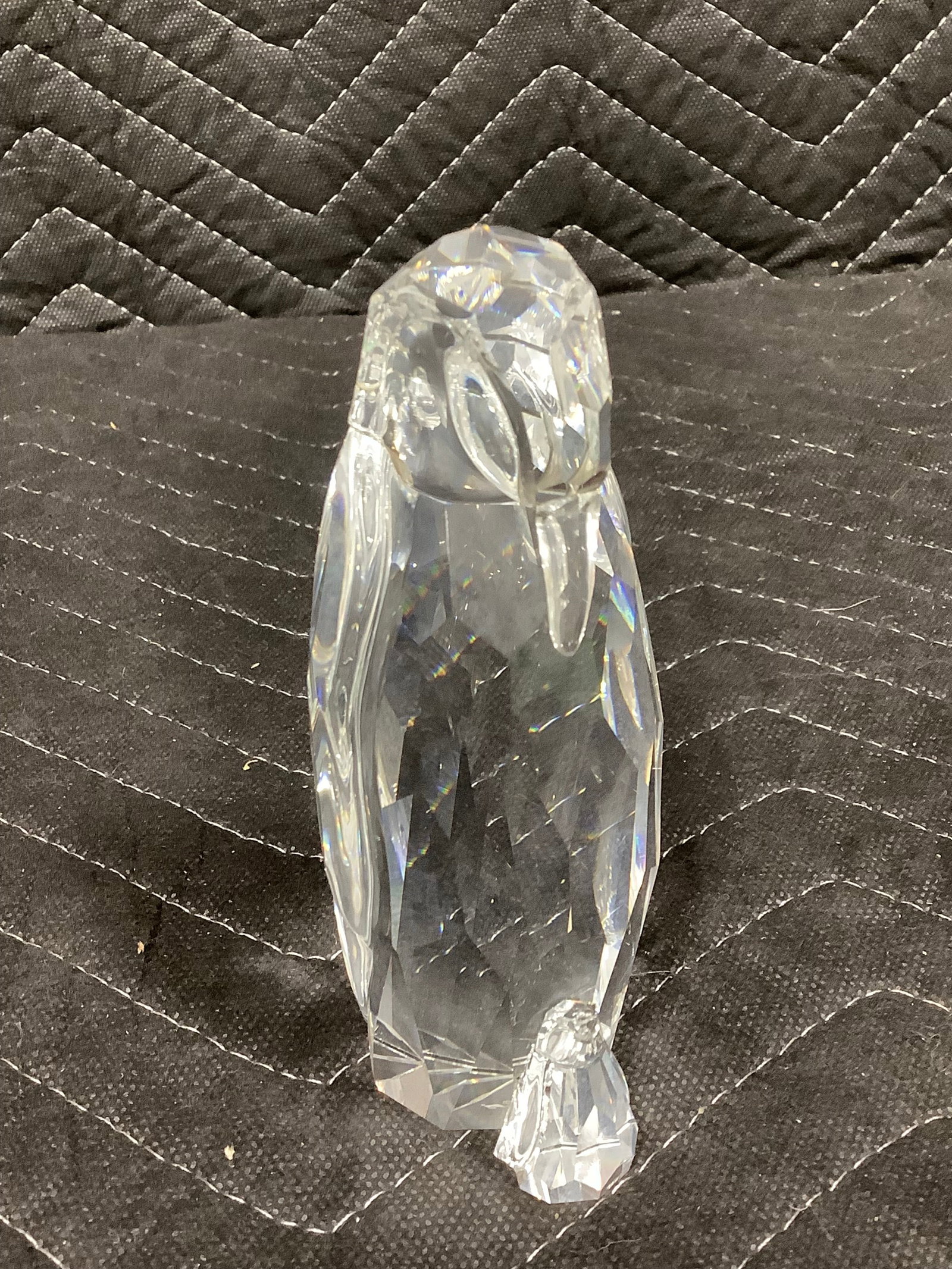 2003 Swarovski penguin mother with baby from the Symbols collection figurine(5in tall): 2003 Swarovski penguin mother with baby from the Symbols collection figurine(5in tall)