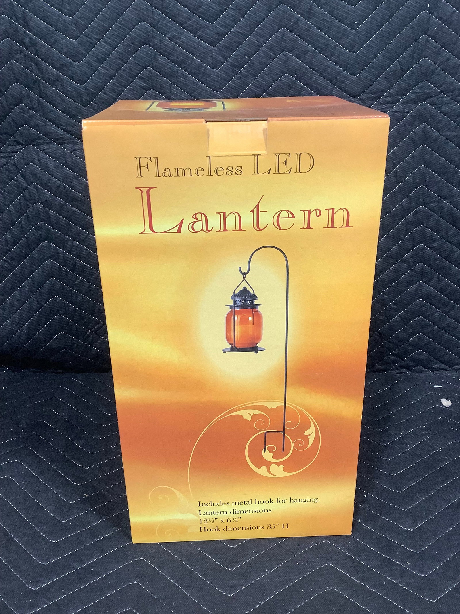 Flameless LED lantern*new in package* (1 of 1)