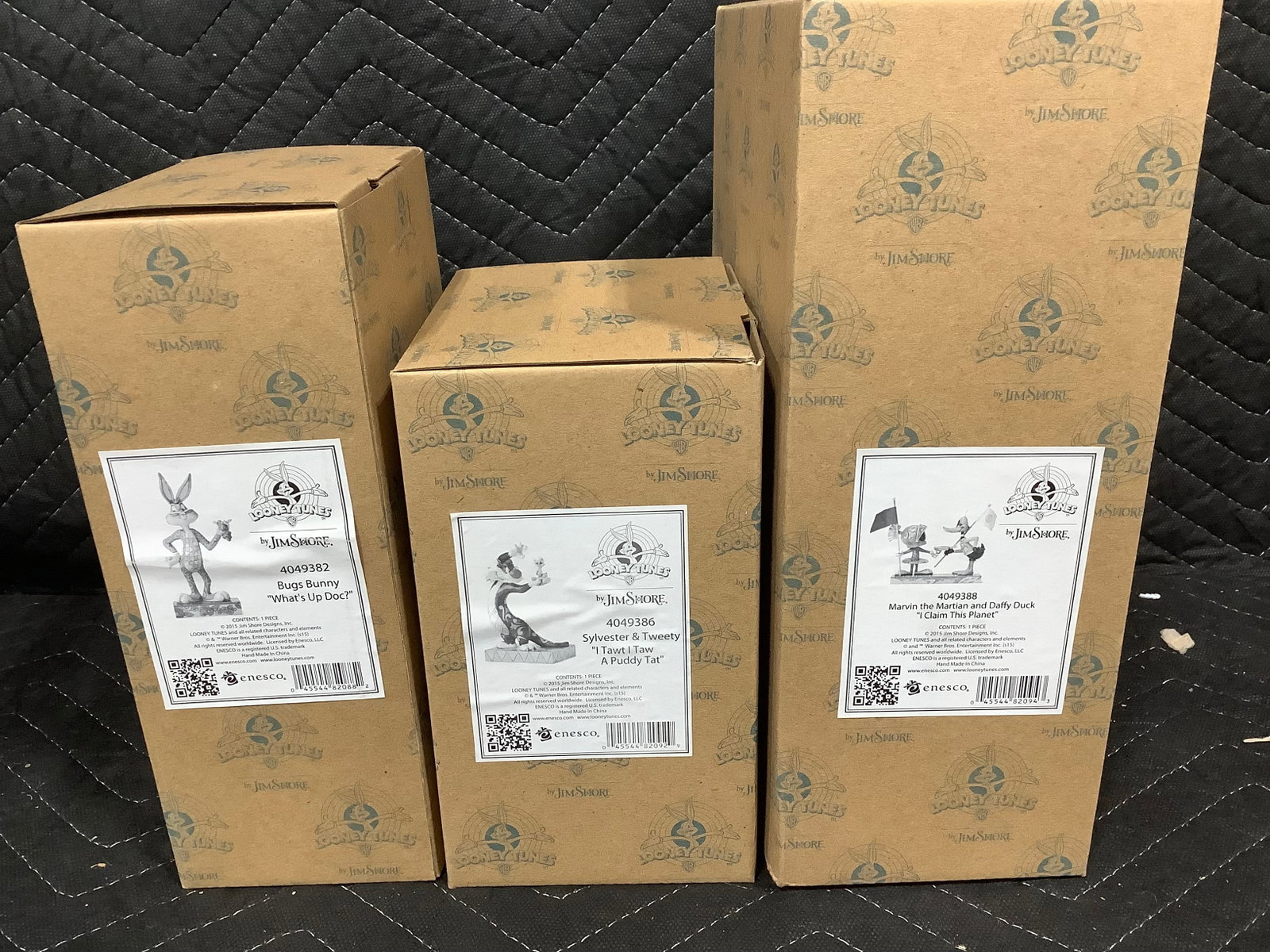 Jim Shore Looney Tunes collectibles*new in package*: Jim Shore Looney Tunes collectibles*new in package*