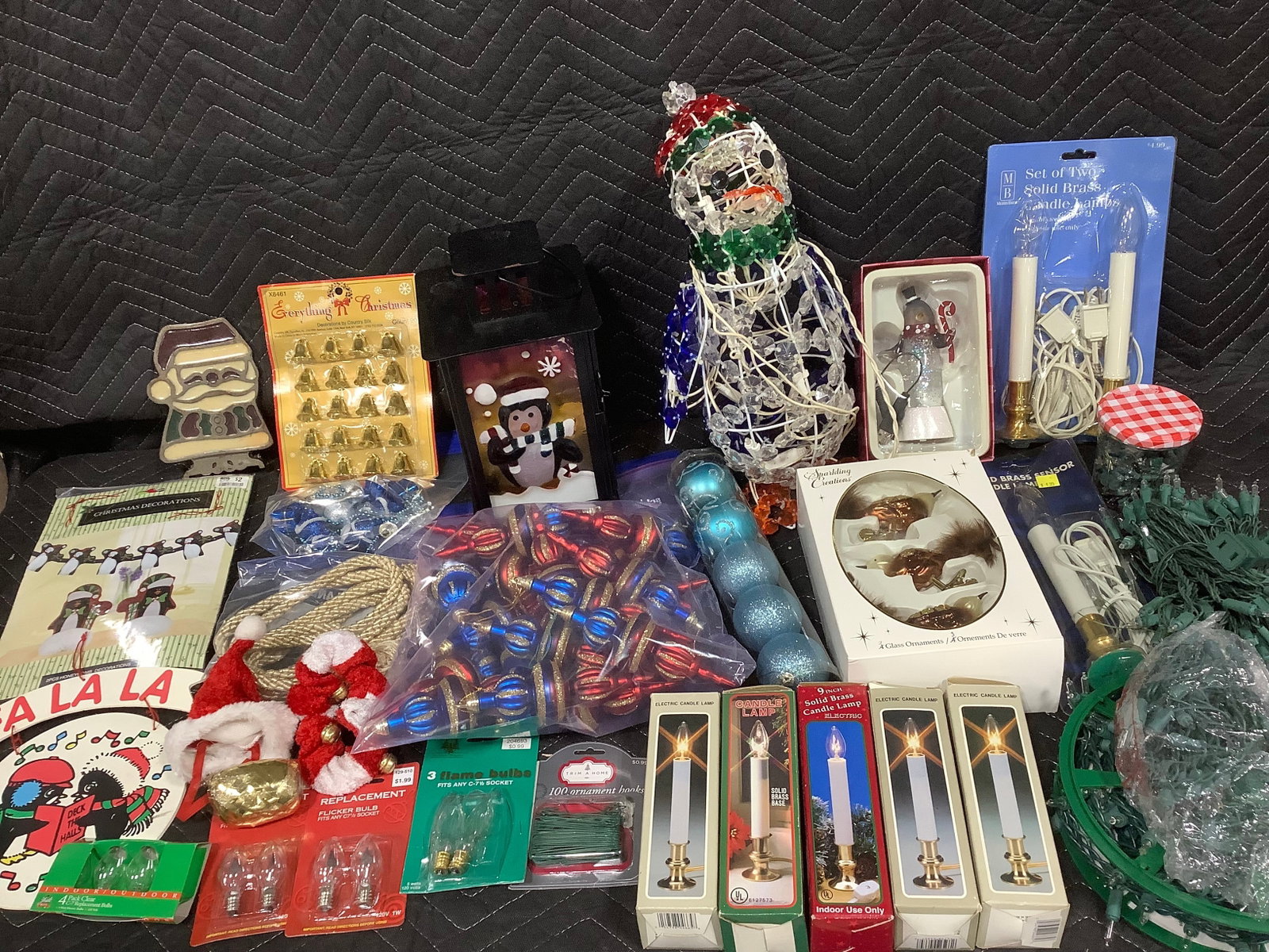 Lot of christmas decor (1 of 1)