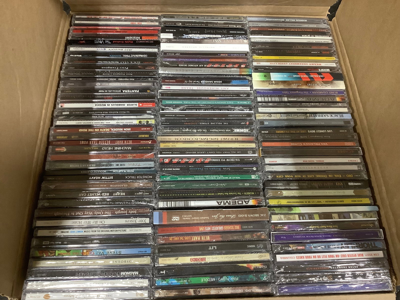 Various CDs (1 of 1)
