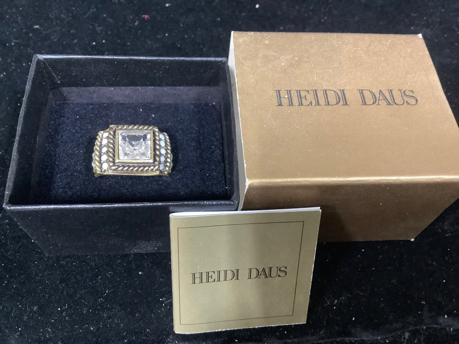 Heidi Daus Ring (size 8) (1 of 1)