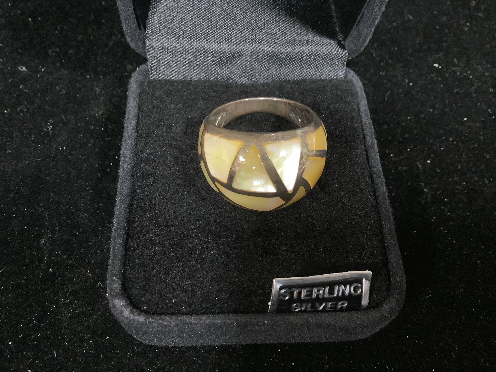 Sterling Mother of Pearl Mosaic Domed Ring - Gold (Size: 8): Sterling Mother of Pearl Mosaic Domed Ring - Gold (Size: 8)