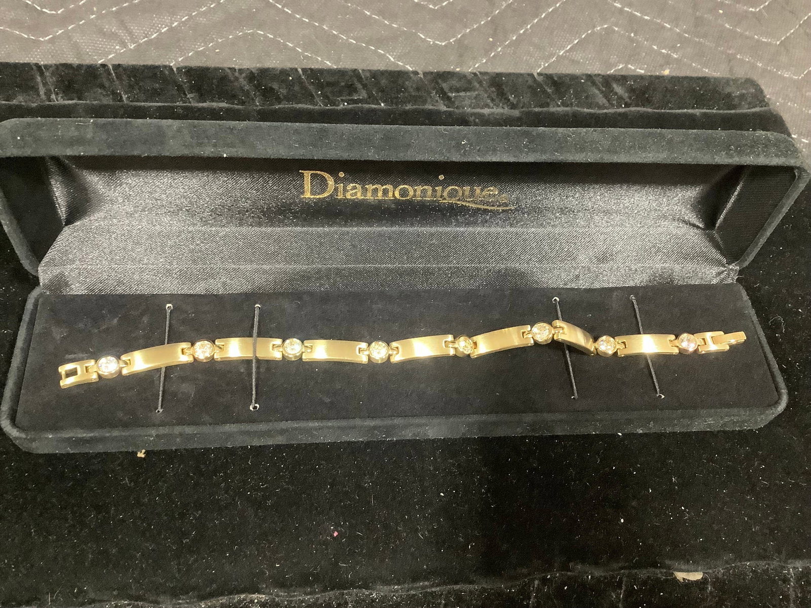 Diamonique Stainless Steel 2.45 ct tw Station Bracelet (8in Long): Diamonique Stainless Steel 2.45 ct tw Station Bracelet (8in Long)