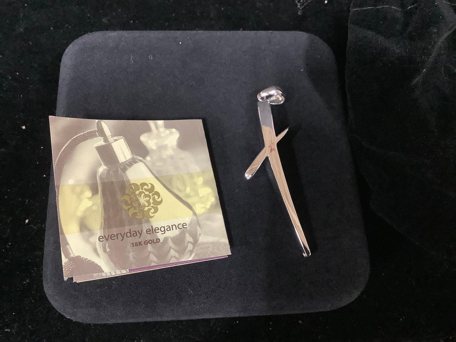 Bold Polished Cross Pendant 18k Gold: Bold Polished Cross Pendant 18k Gold