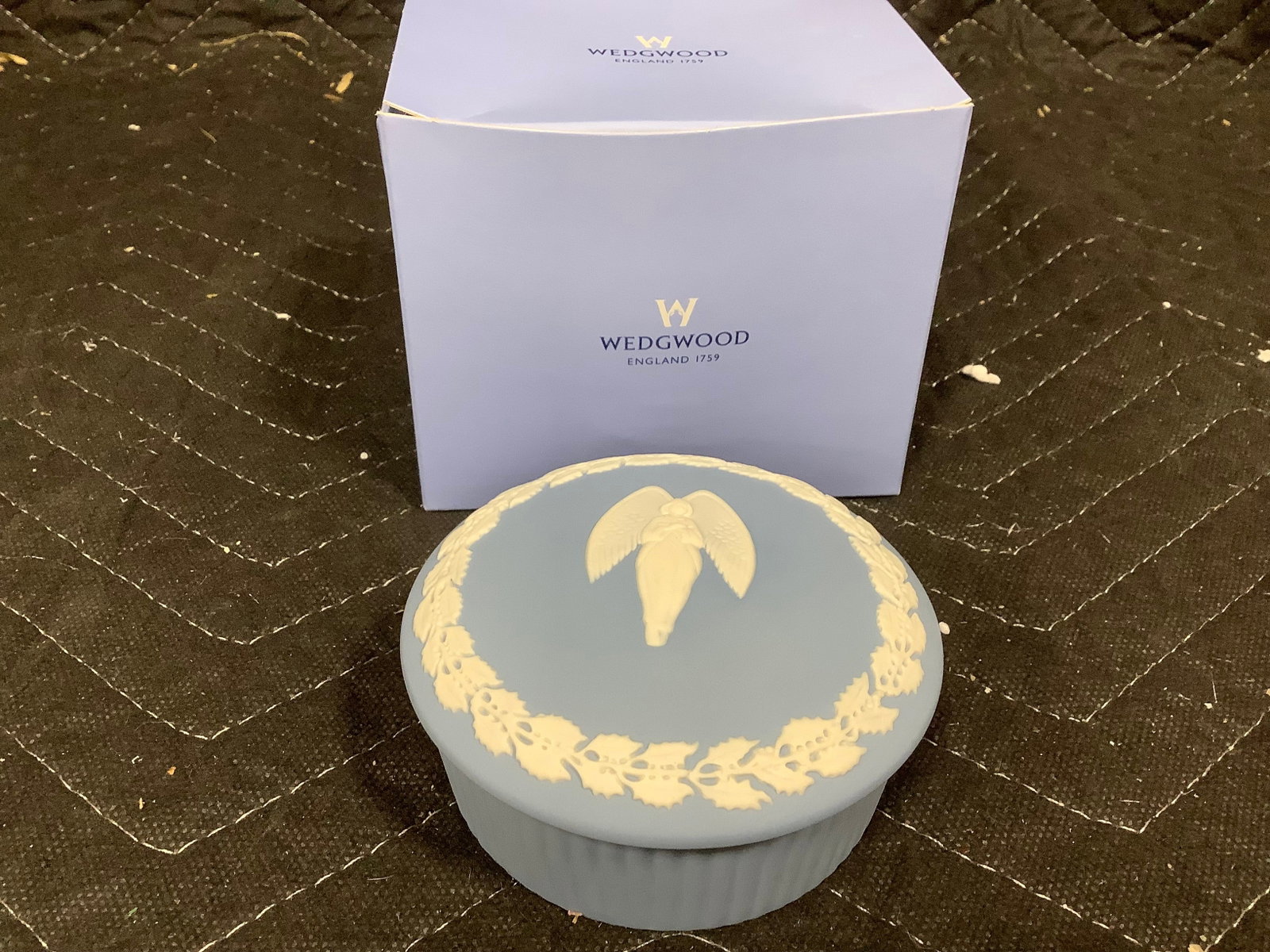 Wedgwood Trinket Box (2inx3.5in) *new in box* (1 of 1)