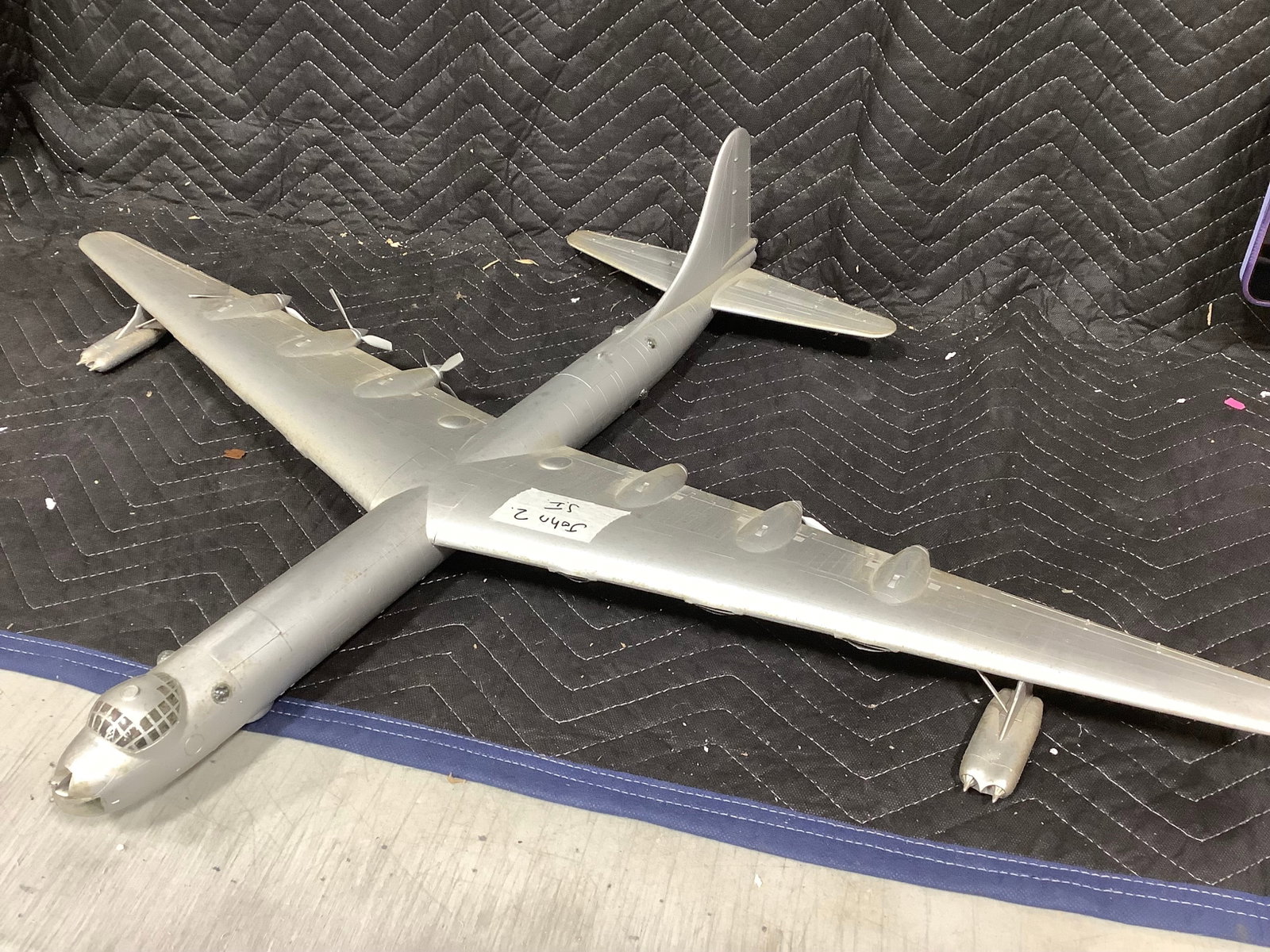 U.S. Air Force plane Model (1 of 1)