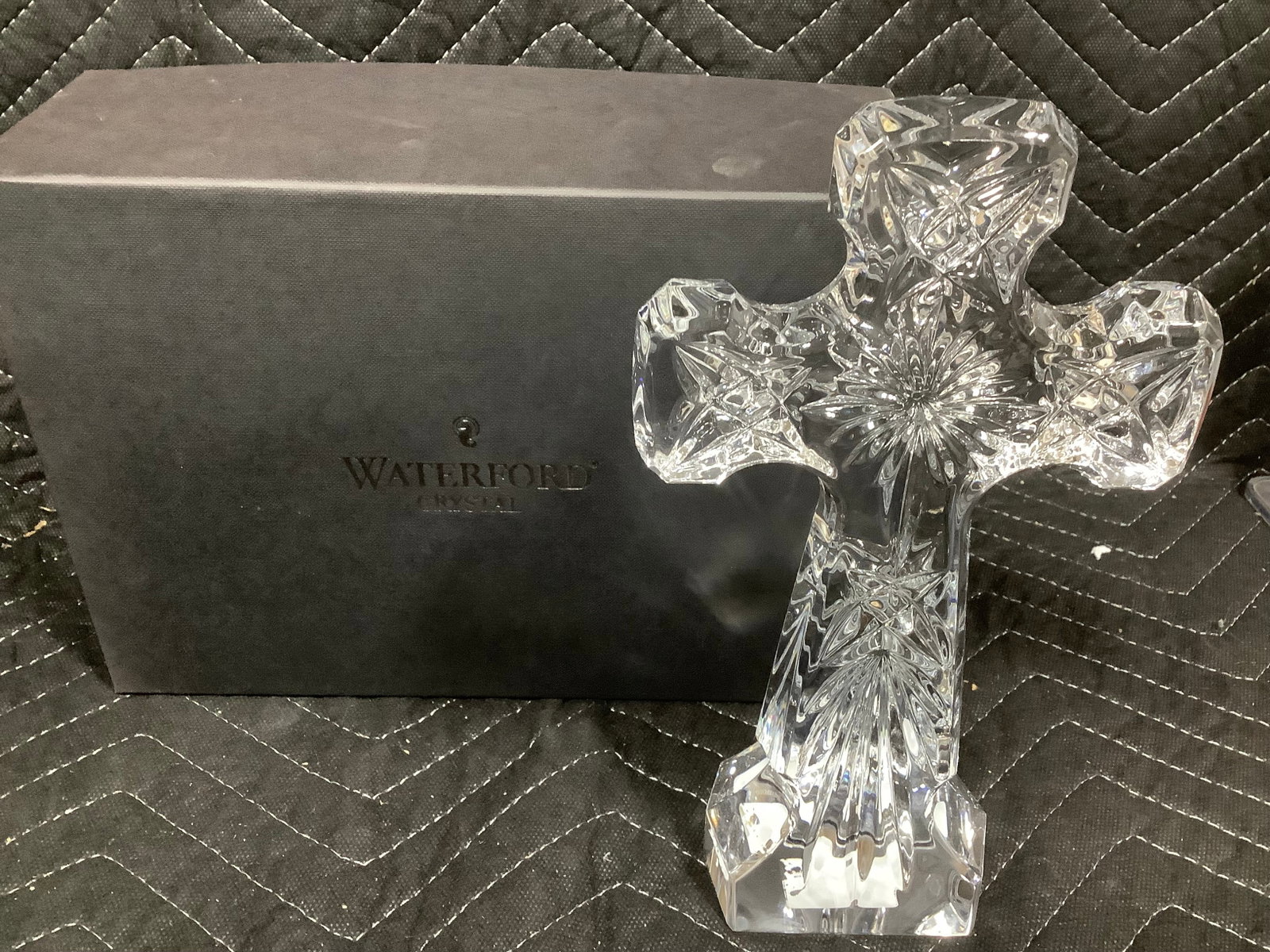 Waterford Crystal Cross Statue (9.5in Tall) *new in box*: Waterford Crystal Cross Statue (9.5in Tall) *new in box*