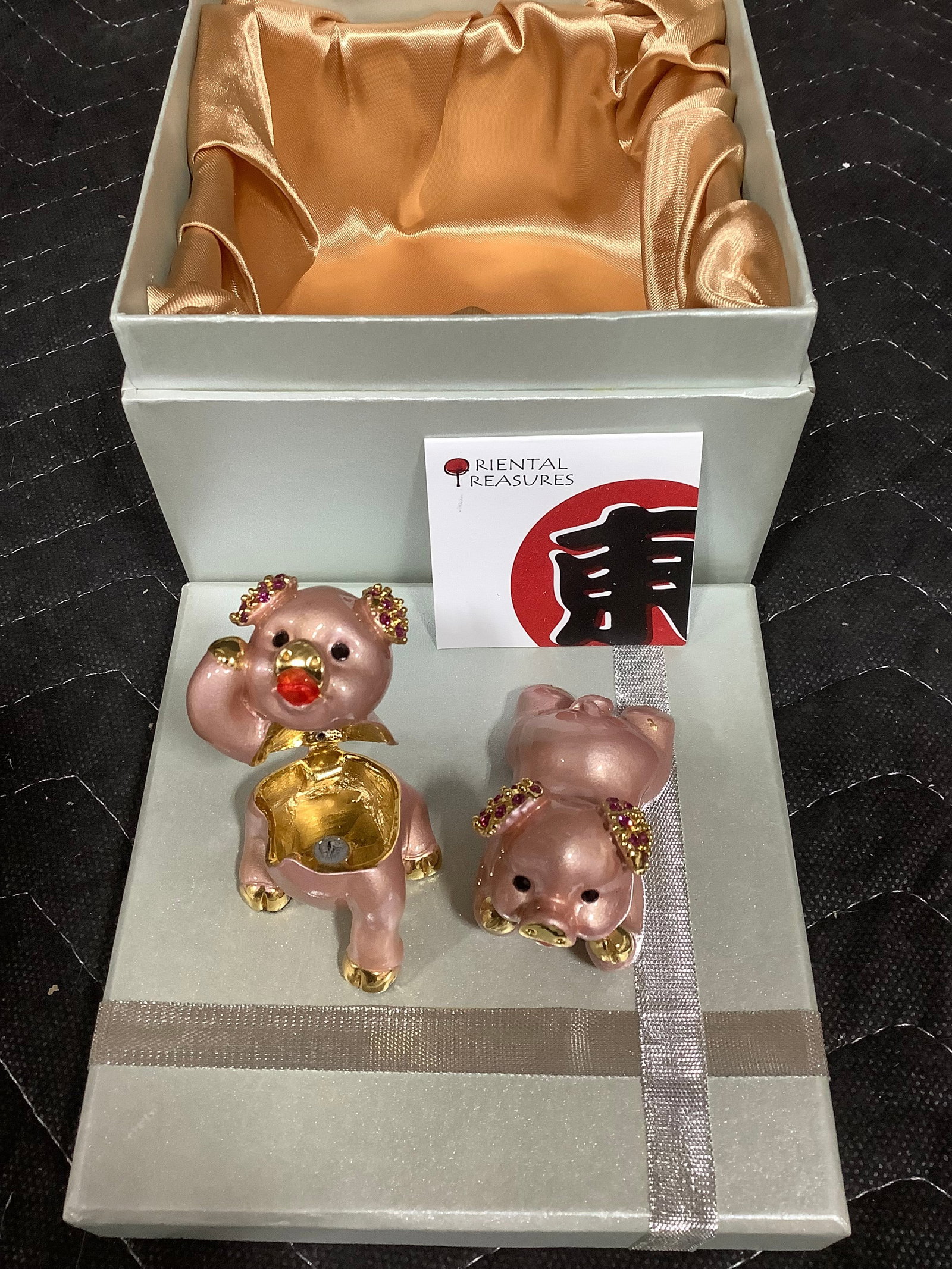 Oriental Treasures Cloisonne Set of Two Little Pink Pig Enamel Trinket Boxes (1 of 1)