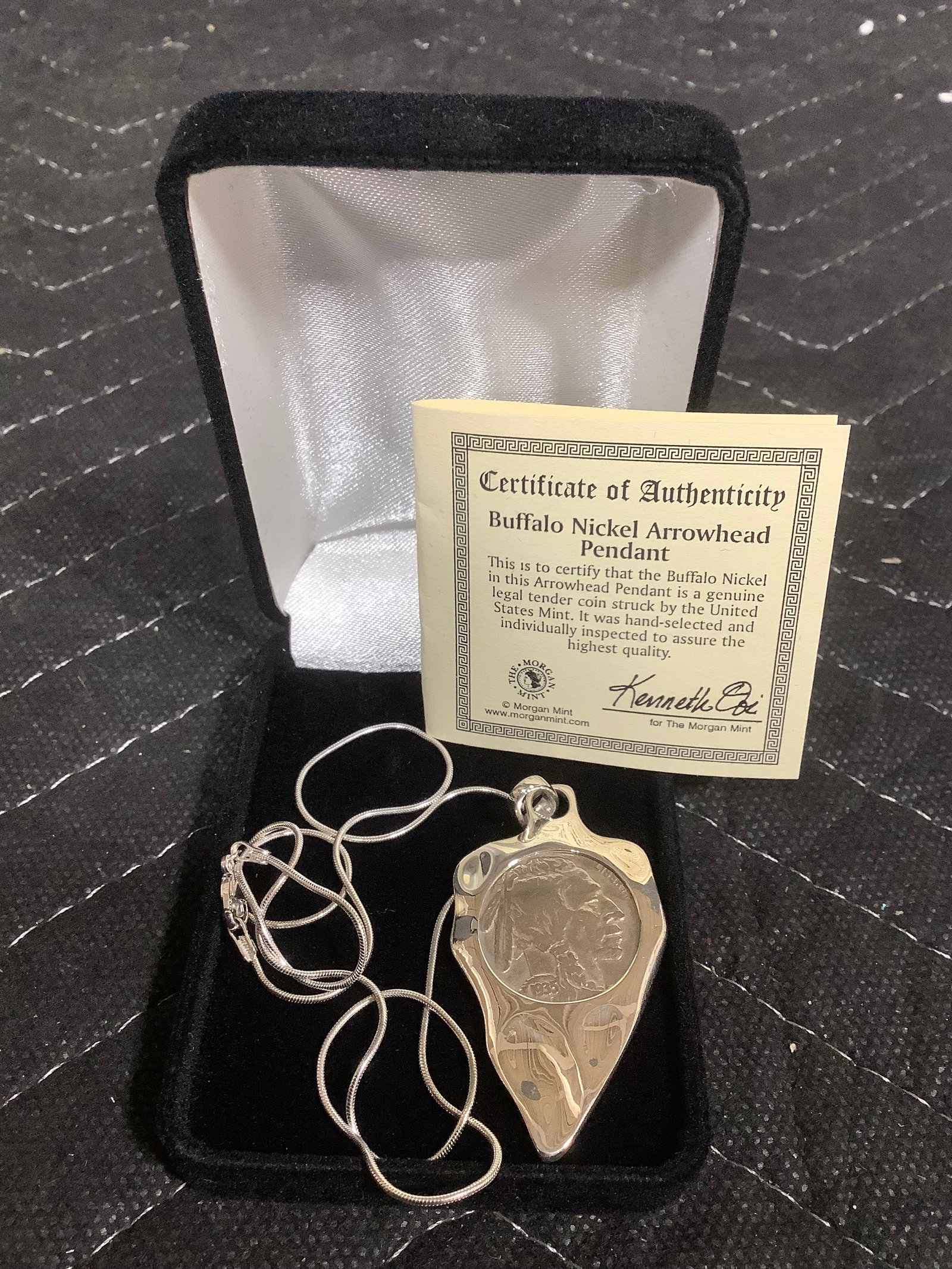 Sterling arrowhead buffalo nickel pendant with chain: Sterling arrowhead buffalo nickel pendant with chain