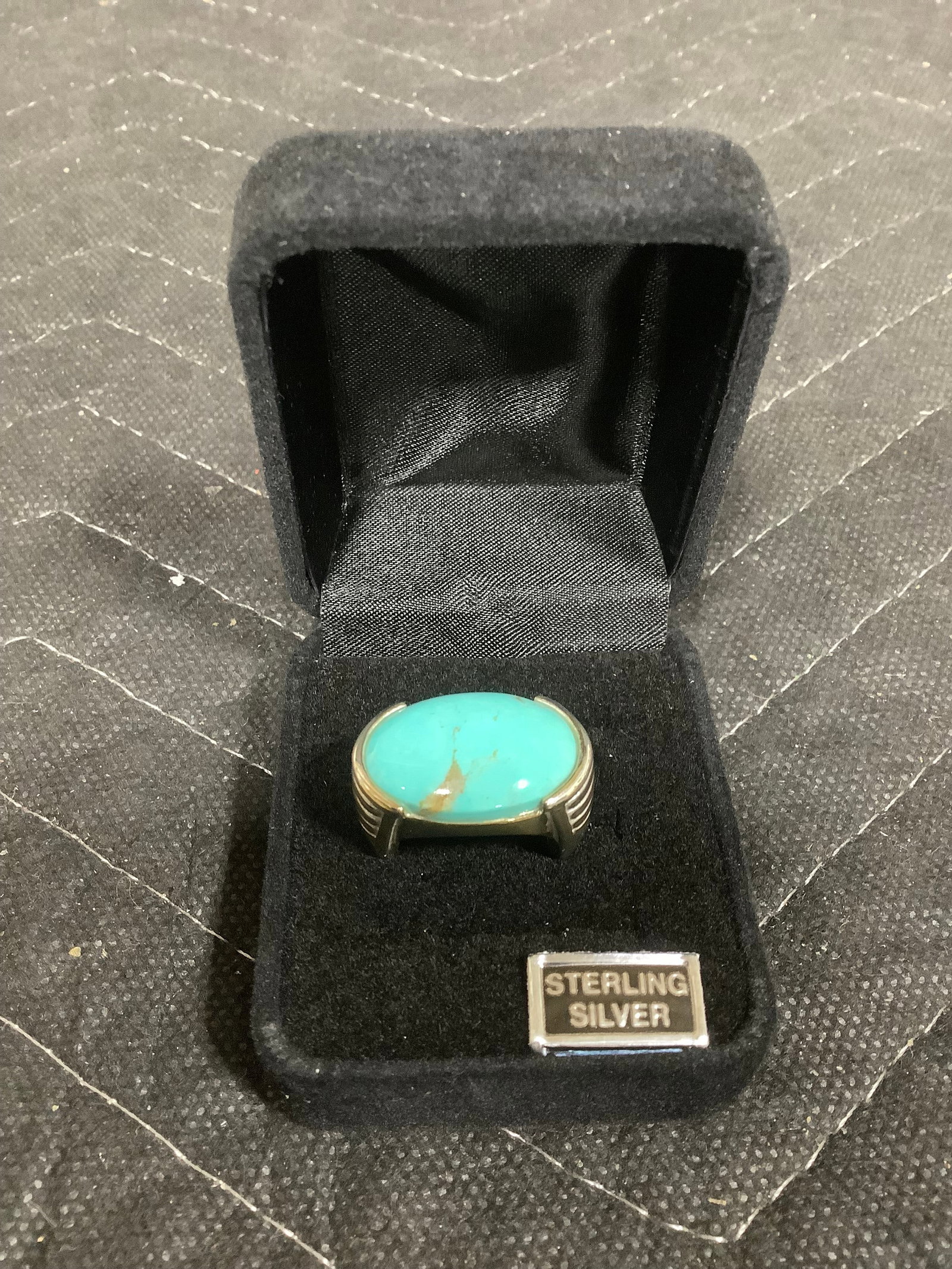 Sterling bold oval turquoise unisex ring(8): Sterling bold oval turquoise unisex ring(8)
