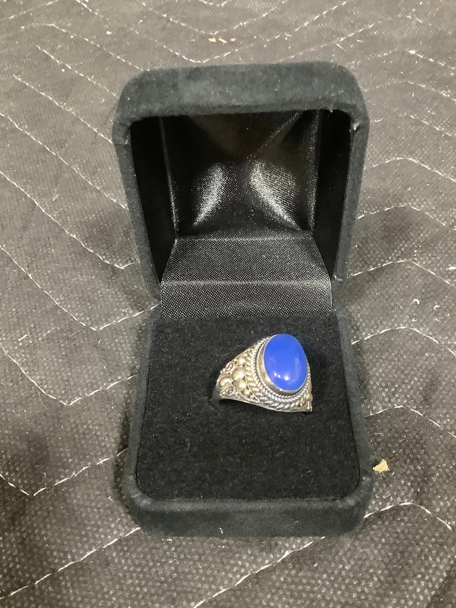 Artisan crafted sterling blue agate ring(9): Artisan crafted sterling blue agate ring(9)