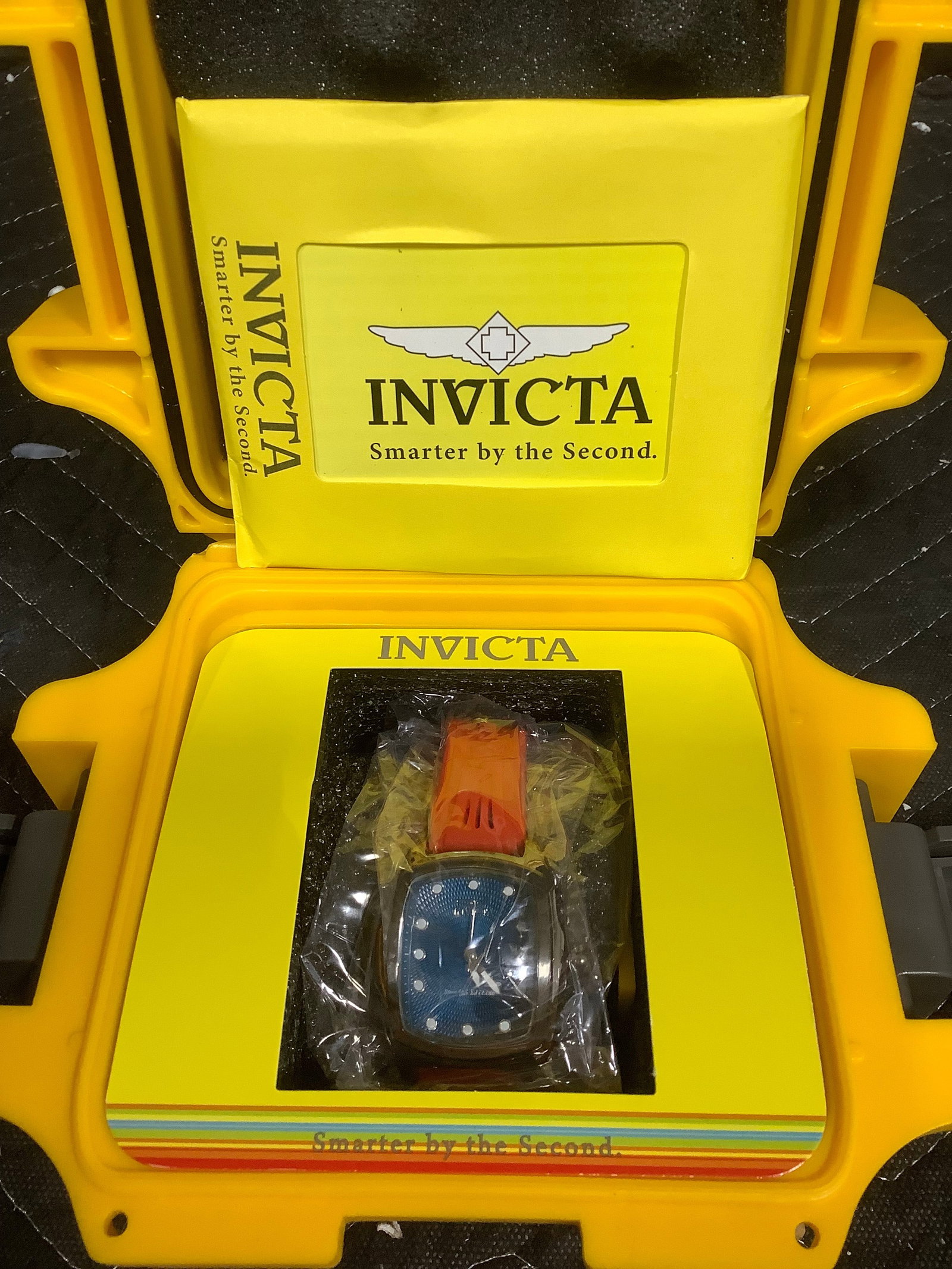 Invicta Baby or Grand Lupah Sport Quartz Watch - Womens *new in box* (1 of 1)