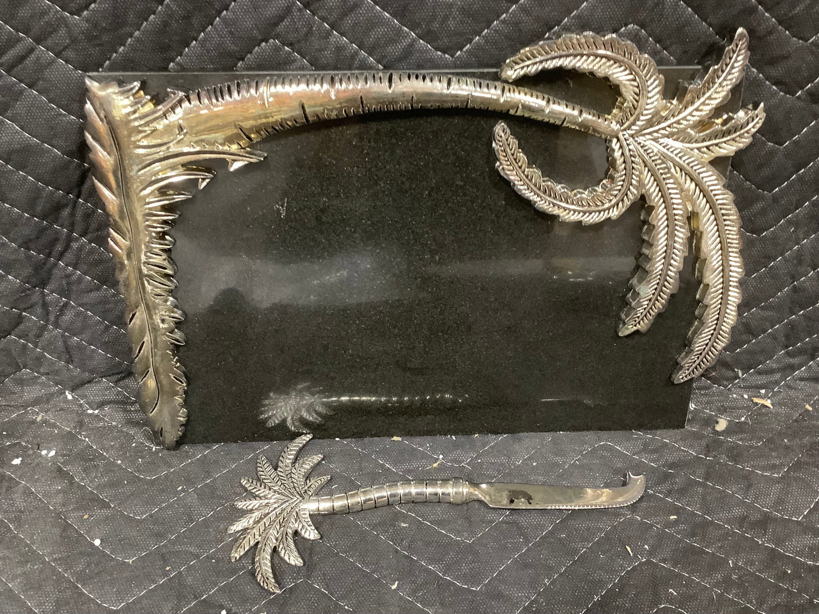 Godinger black marble palm tree cheese board(8inx12in) (1 of 1)