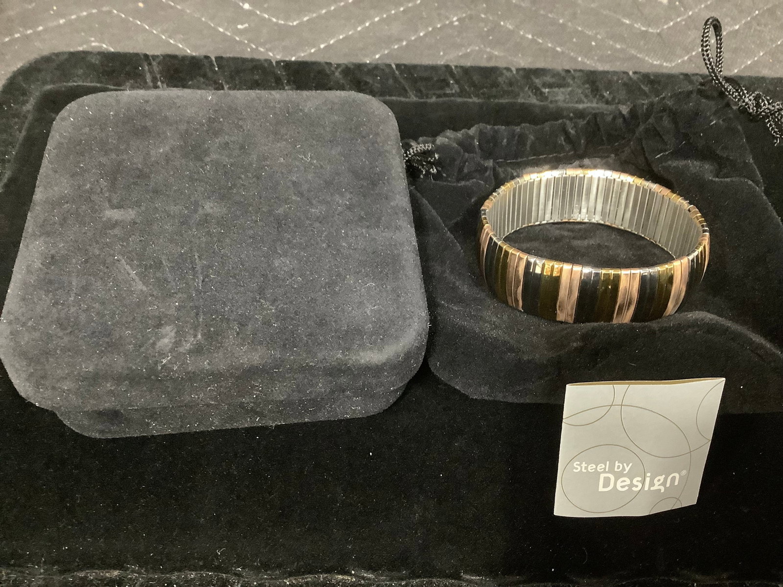 Steel by design tri color stretch bracelet: Steel by design tri color stretch bracelet