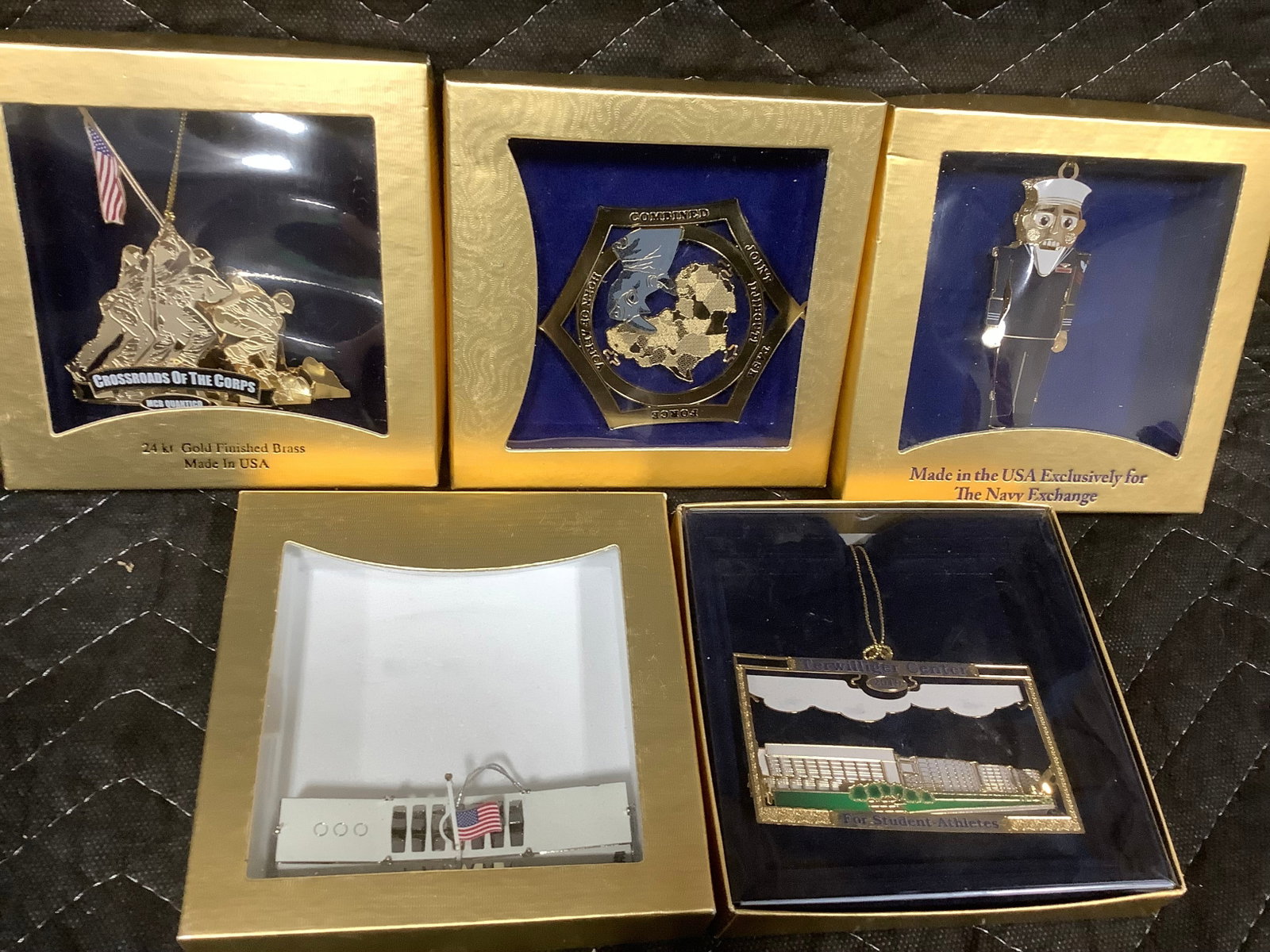 Military ornaments*new in boxes*: Military ornaments*new in boxes*