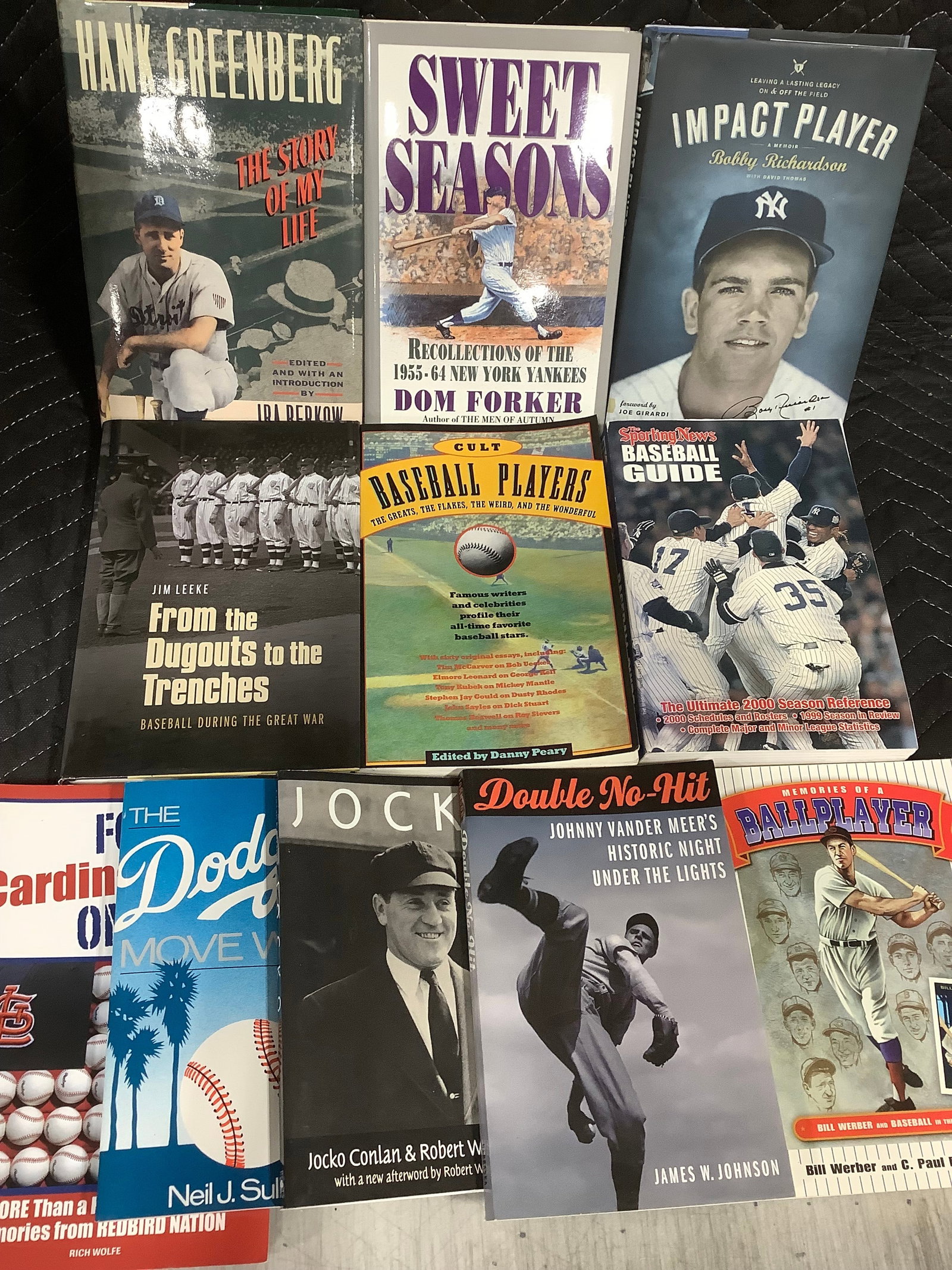 Various baseball books: Various baseball books