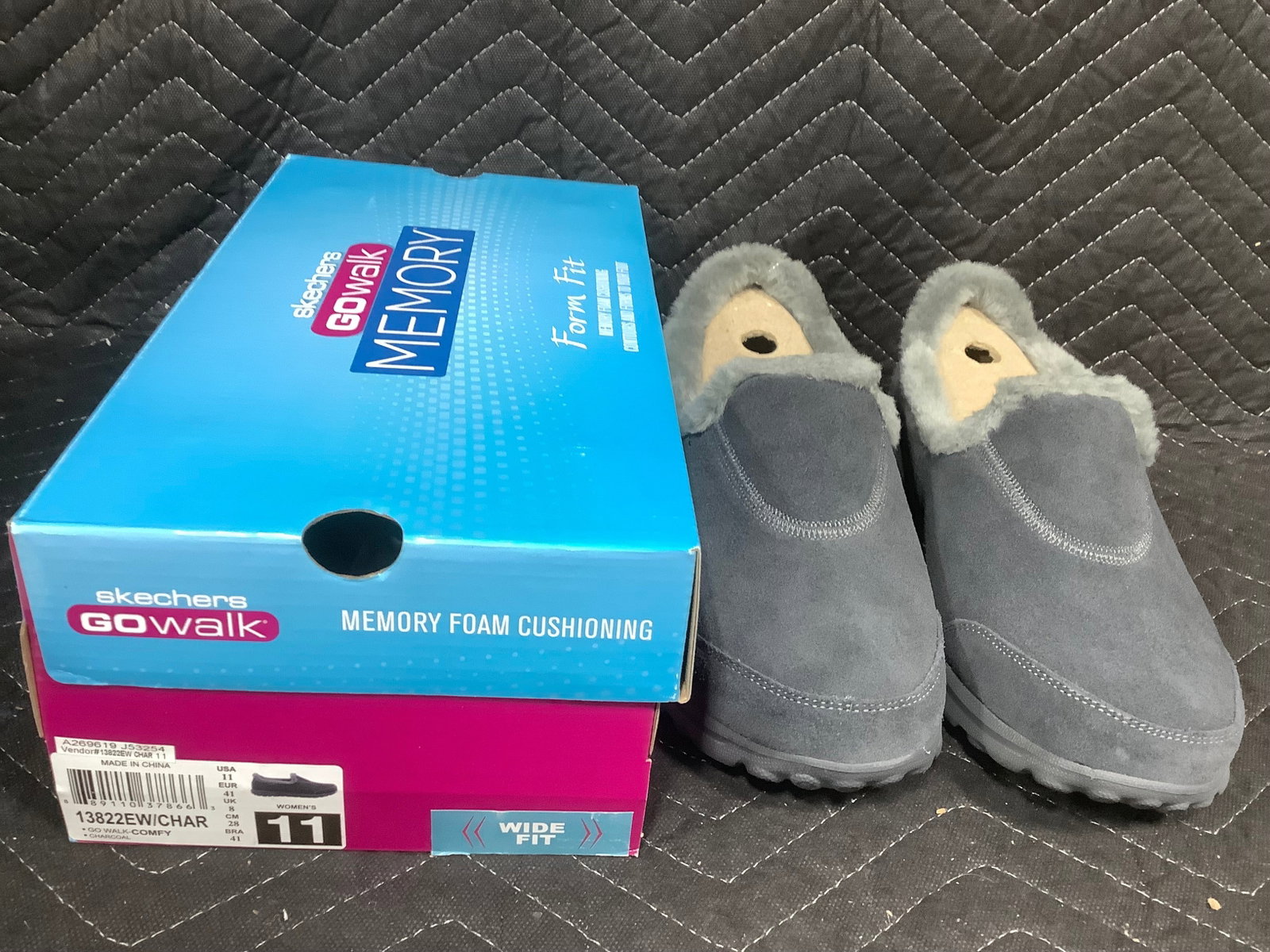 Skechers Gowalk Suede Faux Fur Shoes (11w) (1 of 1)
