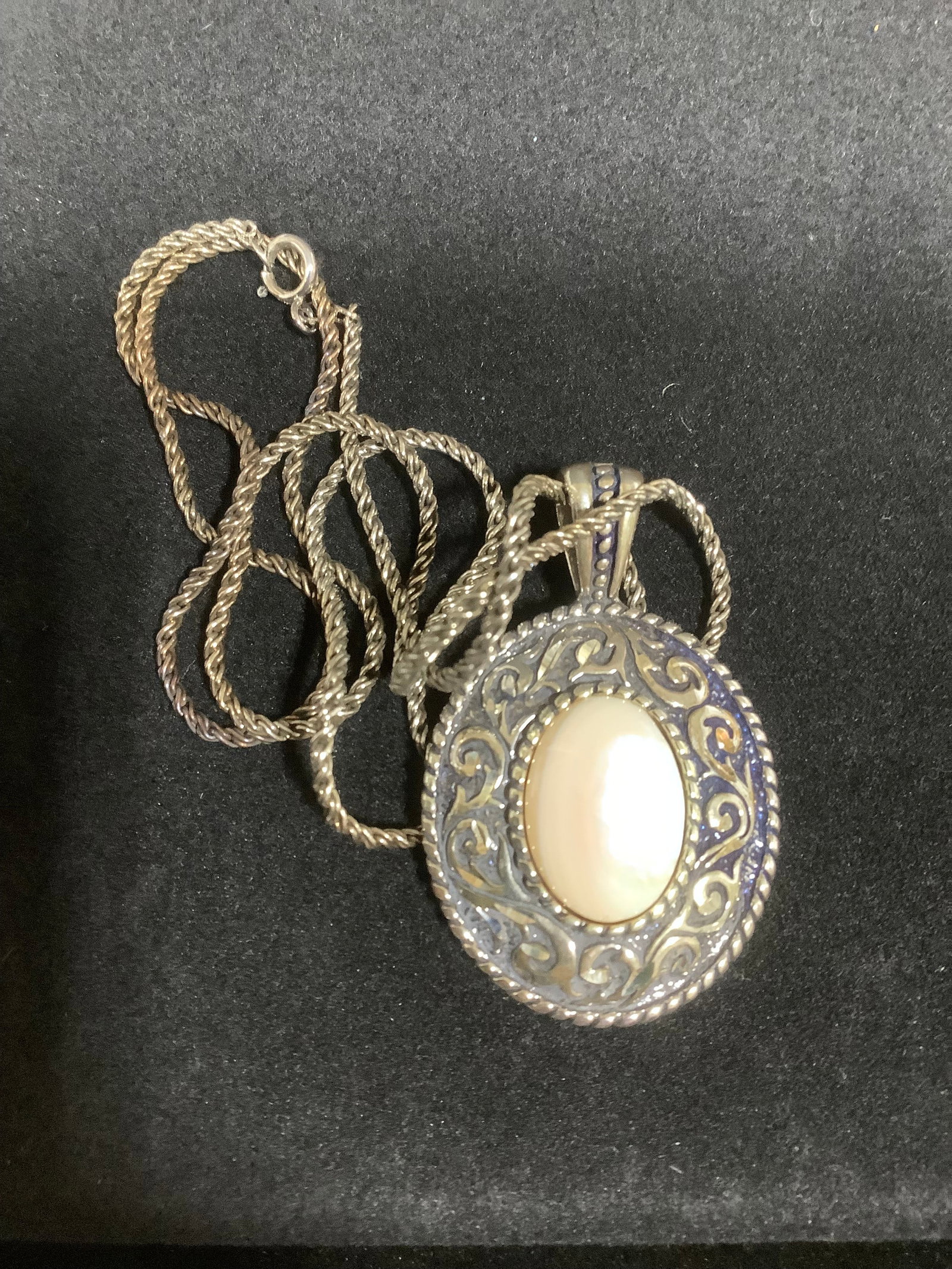 Sincerely Southwest Sterling Silver Pink Pendant with Chain: Sincerely Southwest Sterling Silver Pink Pendant with Chain
