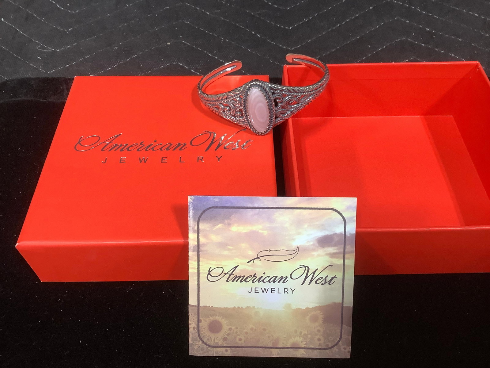 American West Sterling Oval Mother of Pearl Graduated Cuff Bracelet - Pink: American West Sterling Oval Mother of Pearl Graduated Cuff Bracelet - Pink