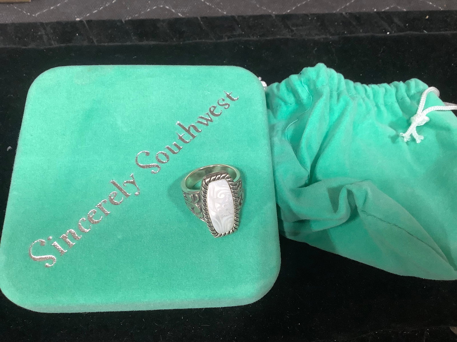 Sincerely Southwest Sterling Carved Mother of Pearl Ring (size: 8): Sincerely Southwest Sterling Carved Mother of Pearl Ring (size: 8)