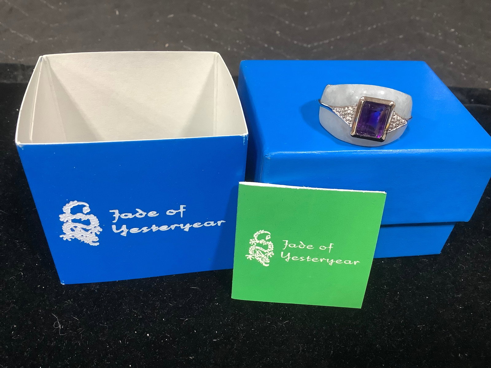 Jade of Yesteryear ring(8): Jade of Yesteryear ring(8)