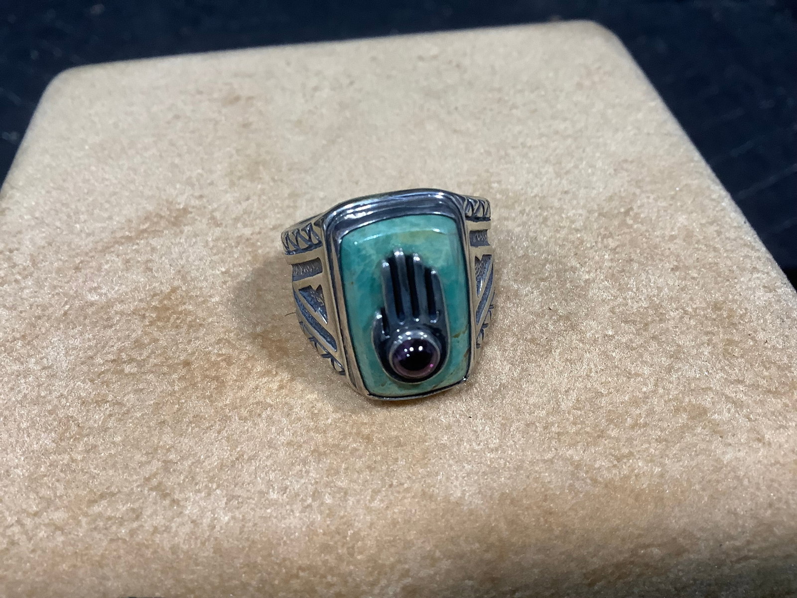 Victoria Adams Southwestern Sterling Hand Ring (Size: 8): Victoria Adams Southwestern Sterling Hand Ring (Size: 8)