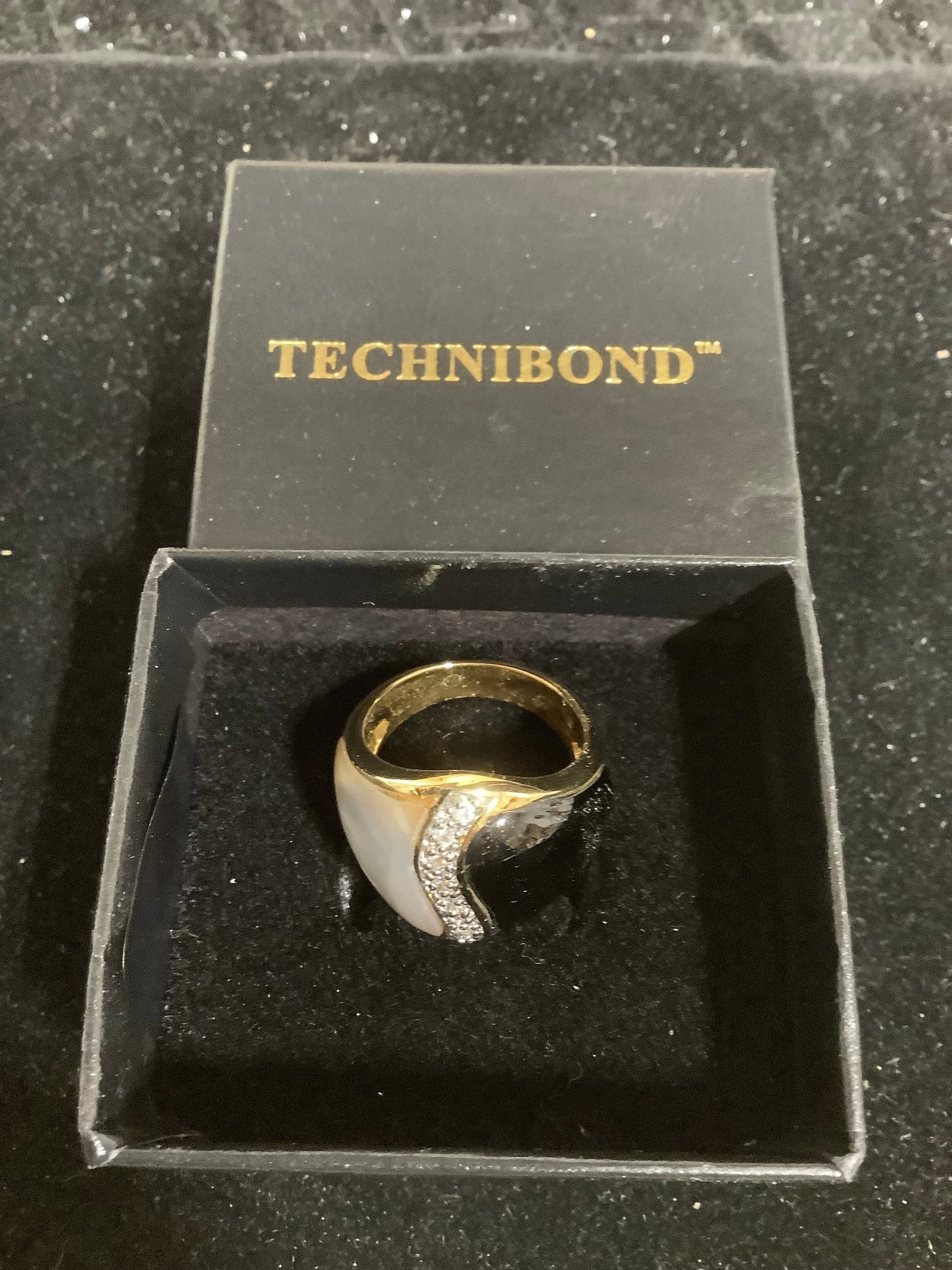 Tech Onyx/Mother of Pearl Ring (Size: 8) (1 of 1)