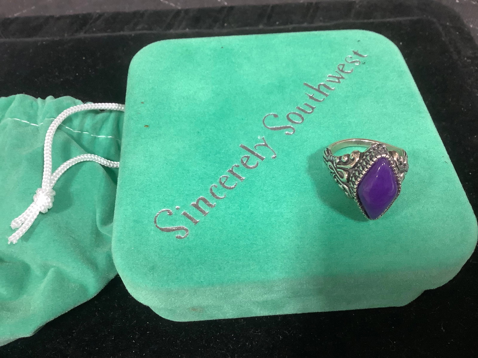 Sincerely Southwest Sterling Silver Ring (Size: 9): Sincerely Southwest Sterling Silver Ring (Size: 9)