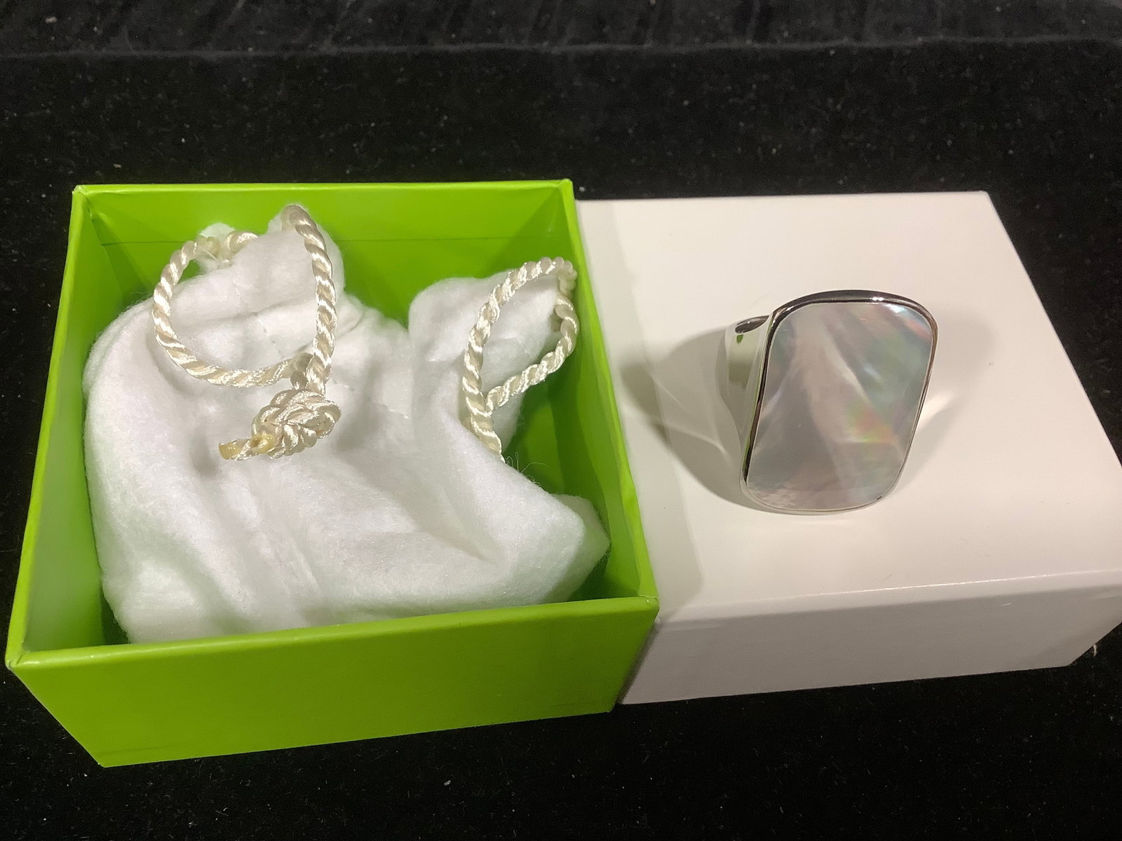Steel by Design Rectangular North/South Mother of Pearl Ring (Size: 8): Steel by Design Rectangular North/South Mother of Pearl Ring (Size: 8)