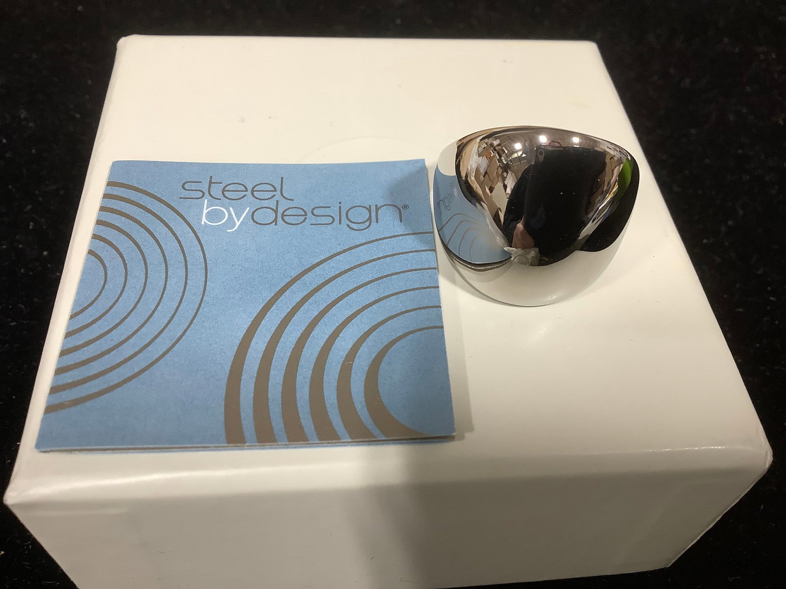 Steel by Design Bold High Polished Ring (Size: 8): Steel by Design Bold High Polished Ring (Size: 8)