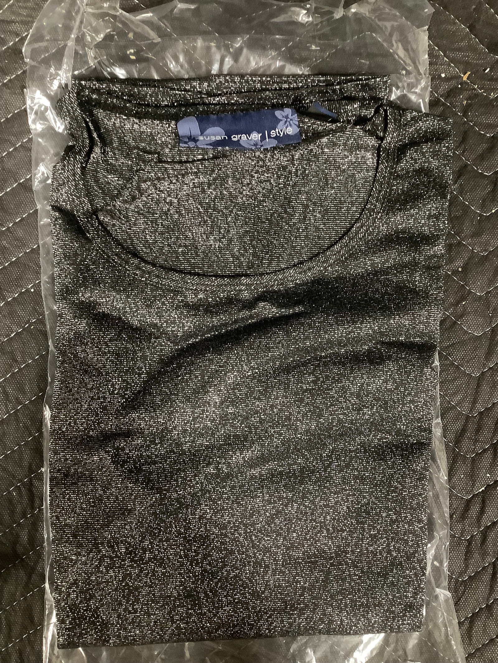 Susan Graver metallic knit long sleeve crewneck pullover(1X) (1 of 1)