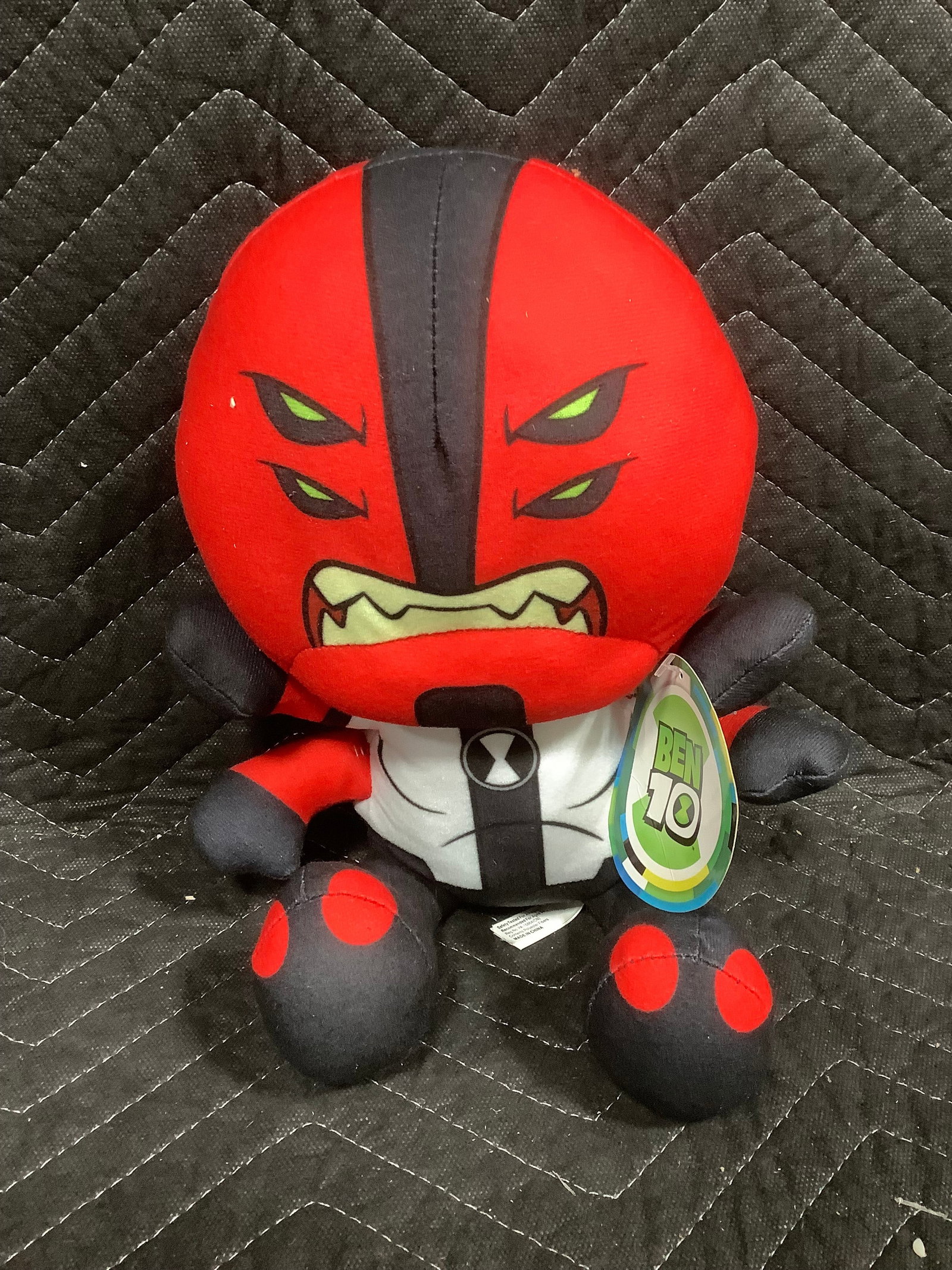 Ben 10 four arms push animal cartoon network-10''*new*: Ben 10 four arms push animal cartoon network-10''*new*