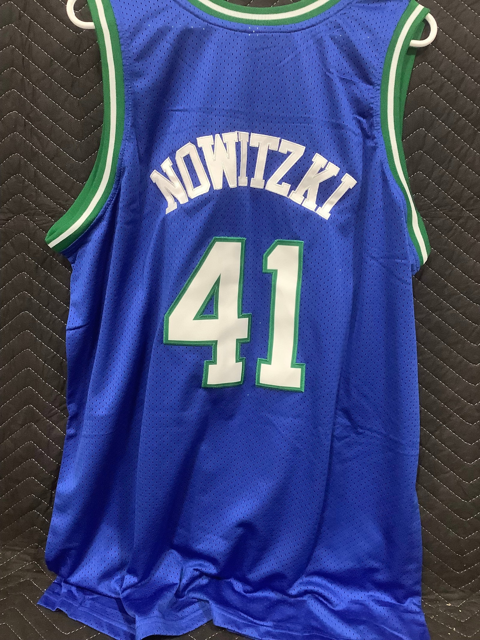 Dallas Mavericks Nowitzki #41 Basketball Jersey (XXL): Dallas Mavericks Nowitzki #41 Basketball Jersey (XXL)