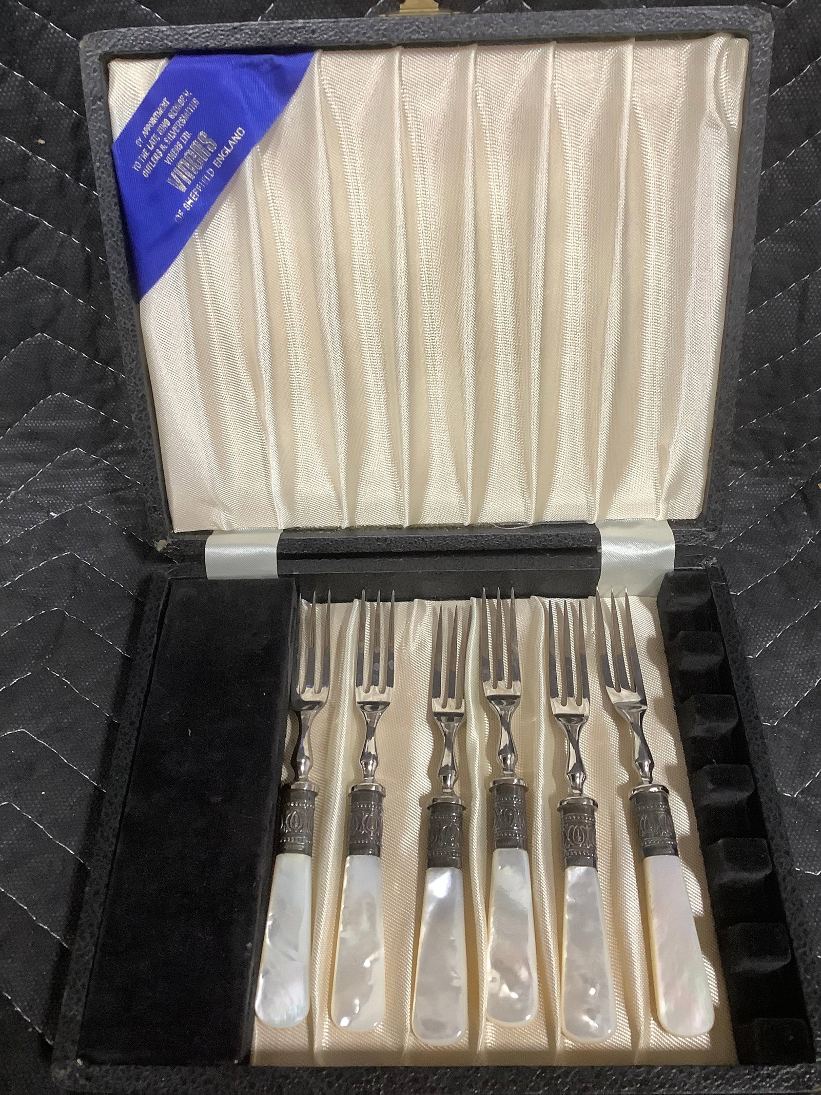 Pearl Handle Forks: Pearl Handle Forks