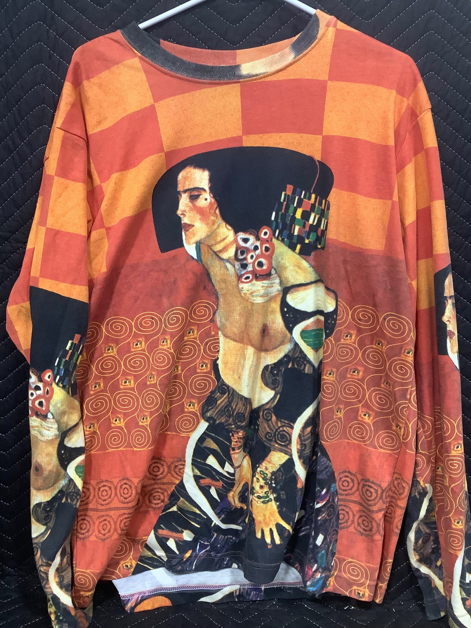 P&N Nude Woman Longsleeve Shirt (XL): P&N Nude Woman Longsleeve Shirt (XL)