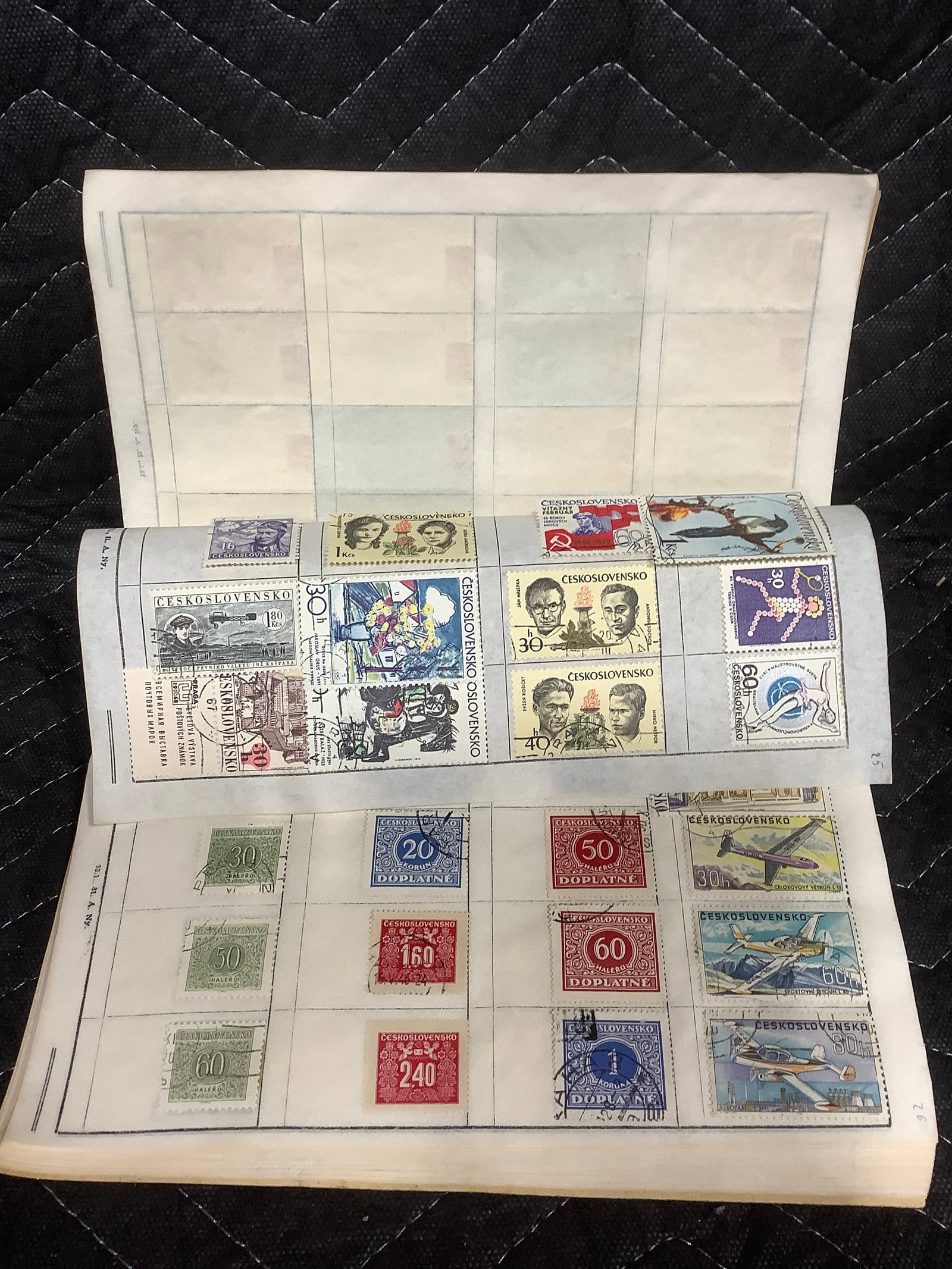 Vintage Stamp Album: Vintage Stamp Album