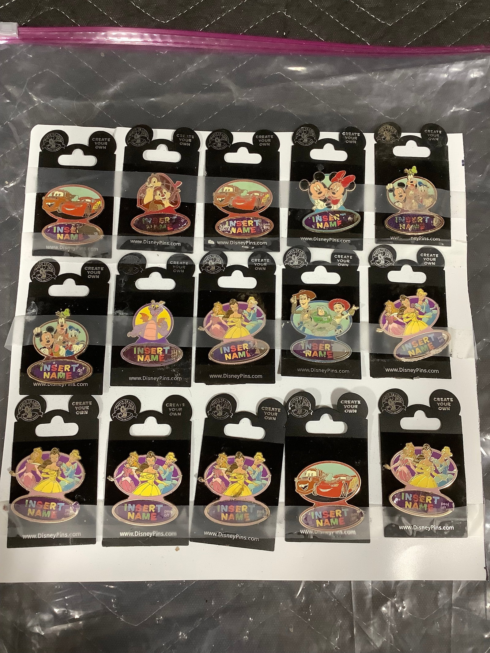 Disney pins: Disney pins