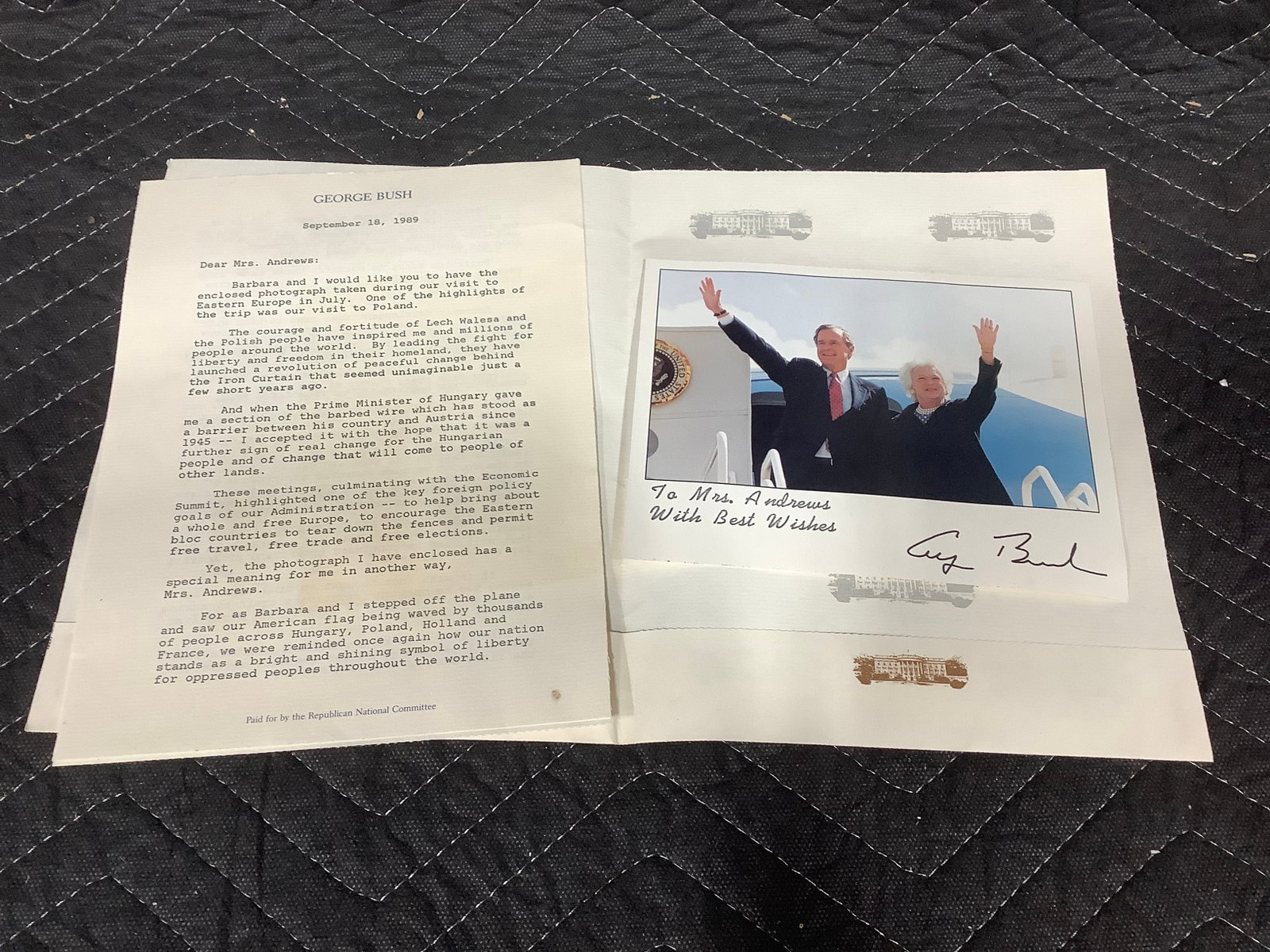 George Bush print with signature(5inx7in) (1 of 1)