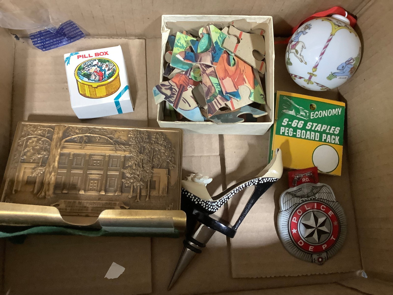 Vintage puzzle, high heel bottle stopper, and more: Vintage puzzle, high heel bottle stopper, and more