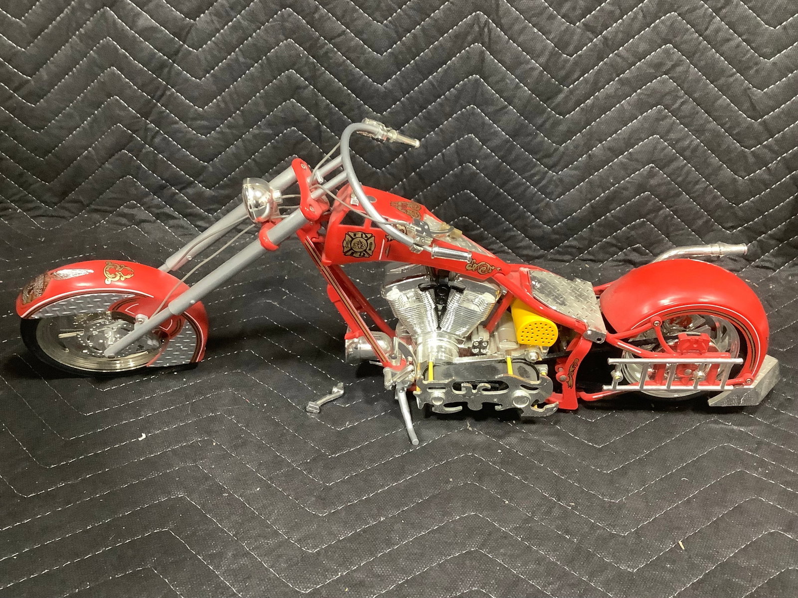 Orange County Choppers FDNY Fire Bike Diecast Motorcycle: Orange County Choppers FDNY Fire Bike Diecast Motorcycle