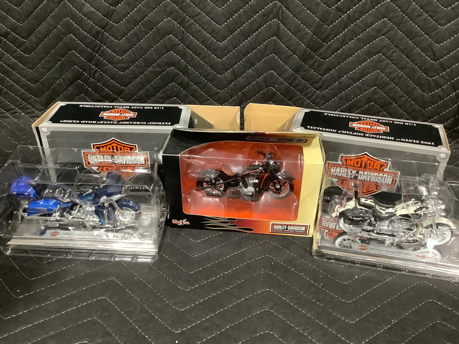 Various Harley Davidson Motorcycle Diecast Collectibles *new in boxes*: Various Harley Davidson Motorcycle Diecast Collectibles *new in boxes*