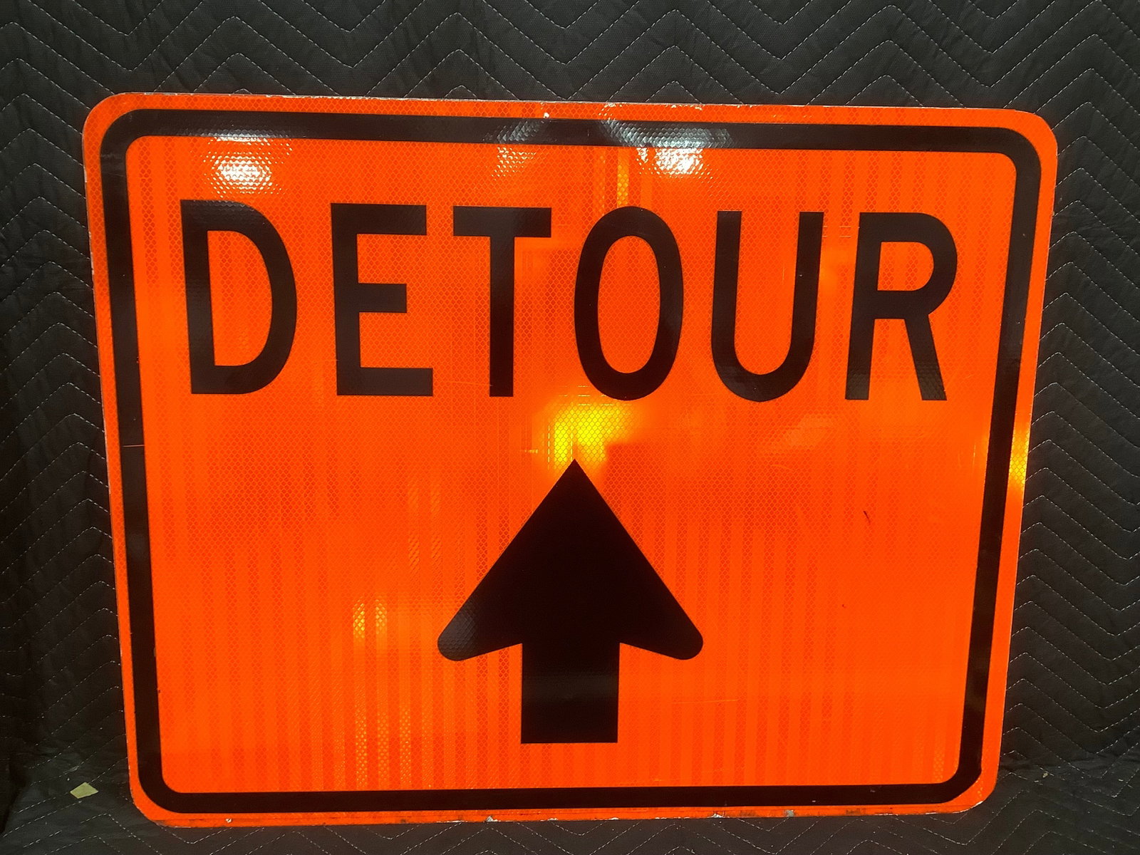 Metal Detour Road Sign (24inx30in) (1 of 1)