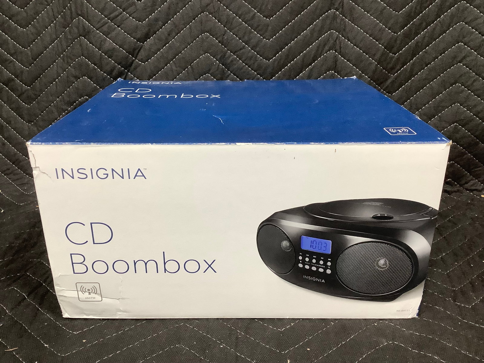 Insignia CD Boombox (1 of 1)