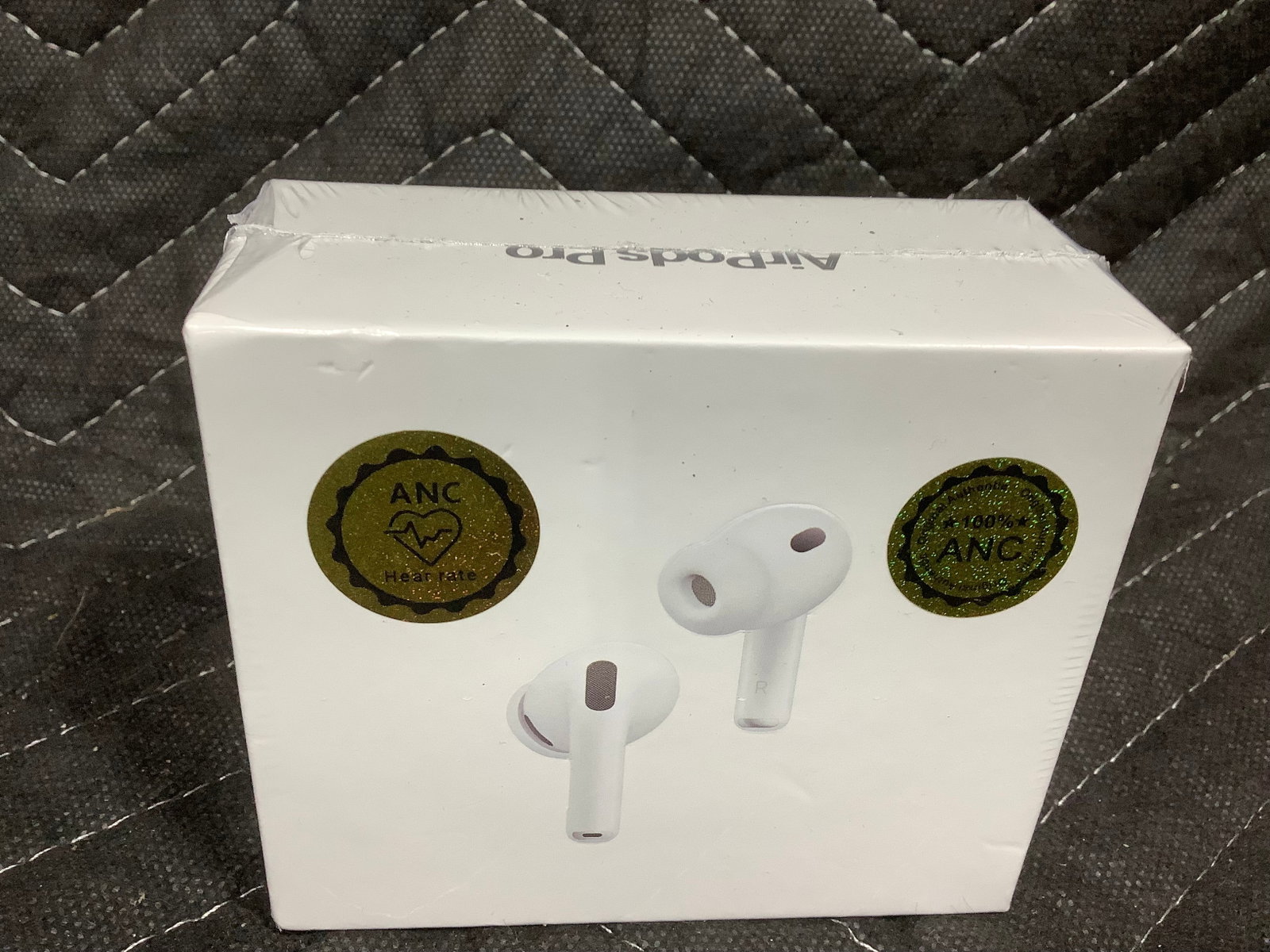 Airpods Pros 3 *sealed* (unauthenticated): Airpods Pros 3 *sealed* (unauthenticated)