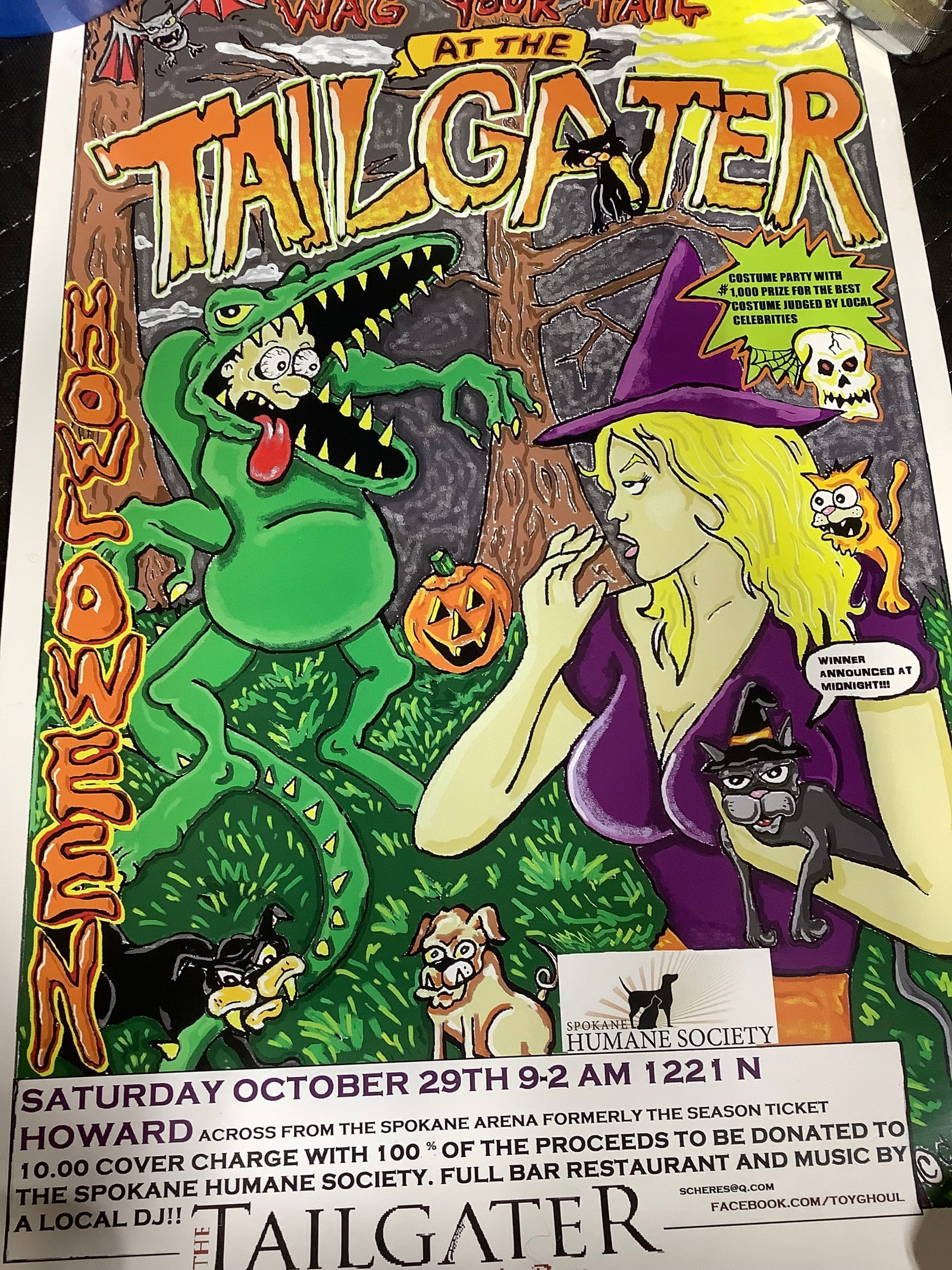 Halloween Sports Bar Advertising Poster (12inx18in): Halloween Sports Bar Advertising Poster (12inx18in)